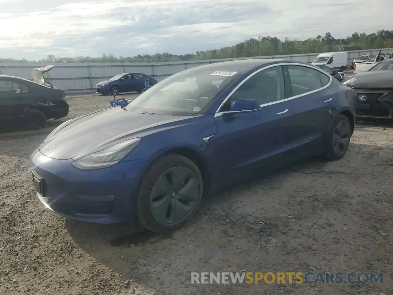 1 Photograph of a damaged car 5YJ3E1EB2KF464958 TESLA MODEL 3 2019