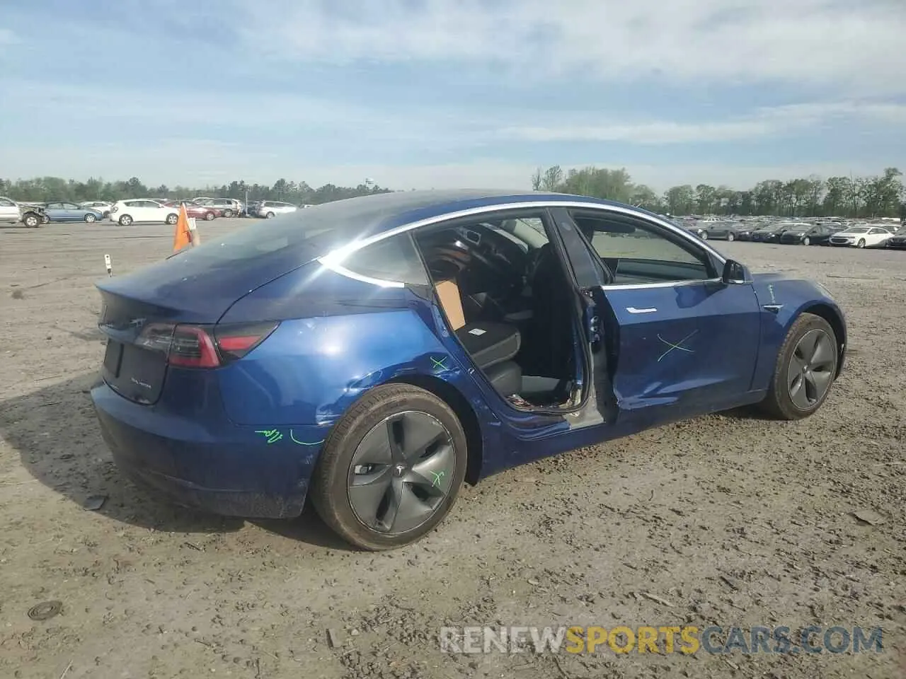 3 Photograph of a damaged car 5YJ3E1EB2KF464958 TESLA MODEL 3 2019
