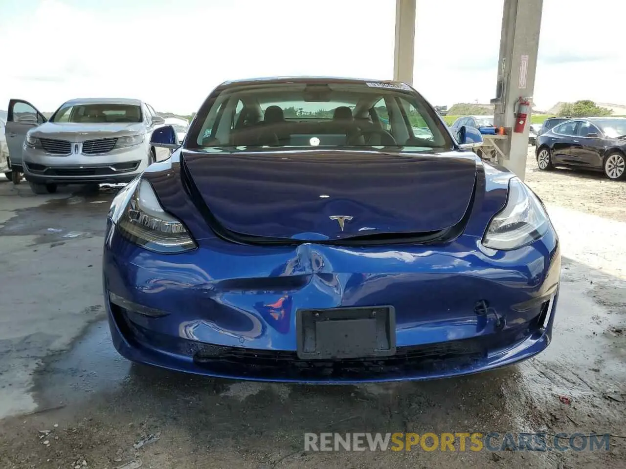 5 Photograph of a damaged car 5YJ3E1EB2KF465107 TESLA MODEL 3 2019