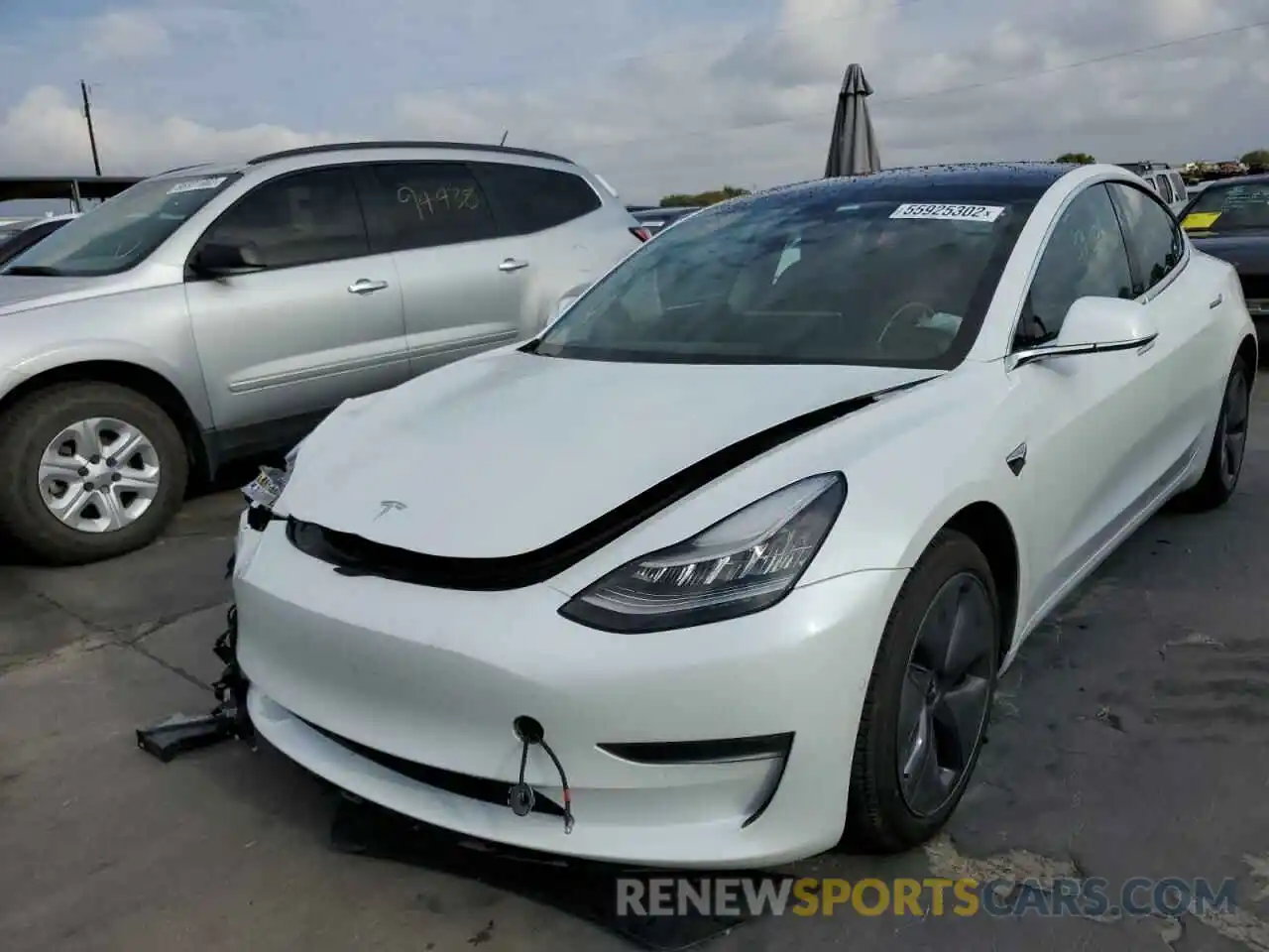 2 Photograph of a damaged car 5YJ3E1EB2KF469223 TESLA MODEL 3 2019