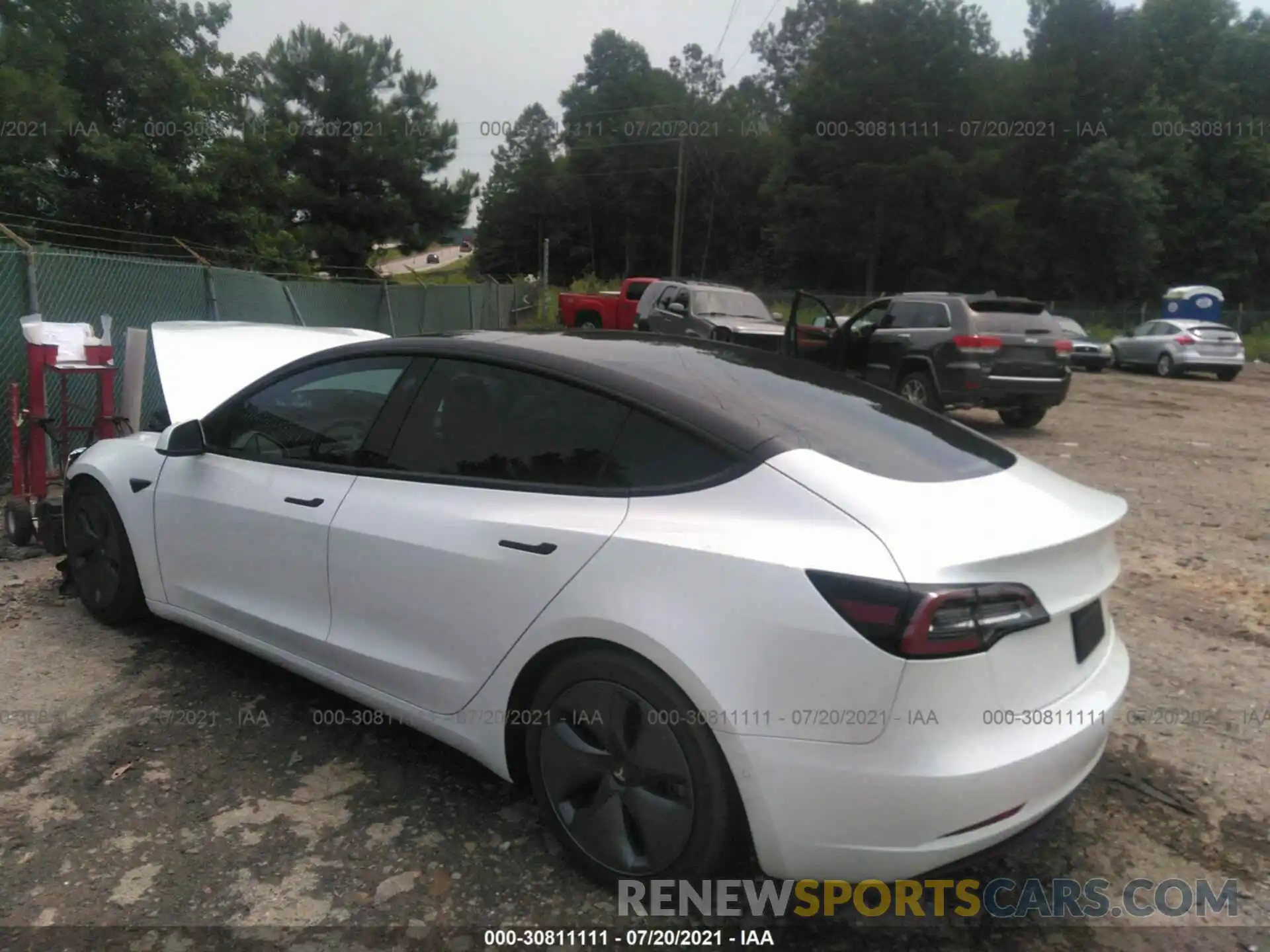 3 Photograph of a damaged car 5YJ3E1EB2KF469805 TESLA MODEL 3 2019