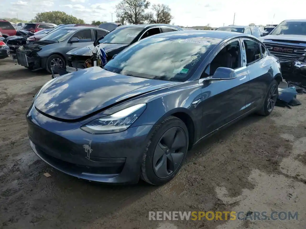 1 Photograph of a damaged car 5YJ3E1EB2KF477290 TESLA MODEL 3 2019