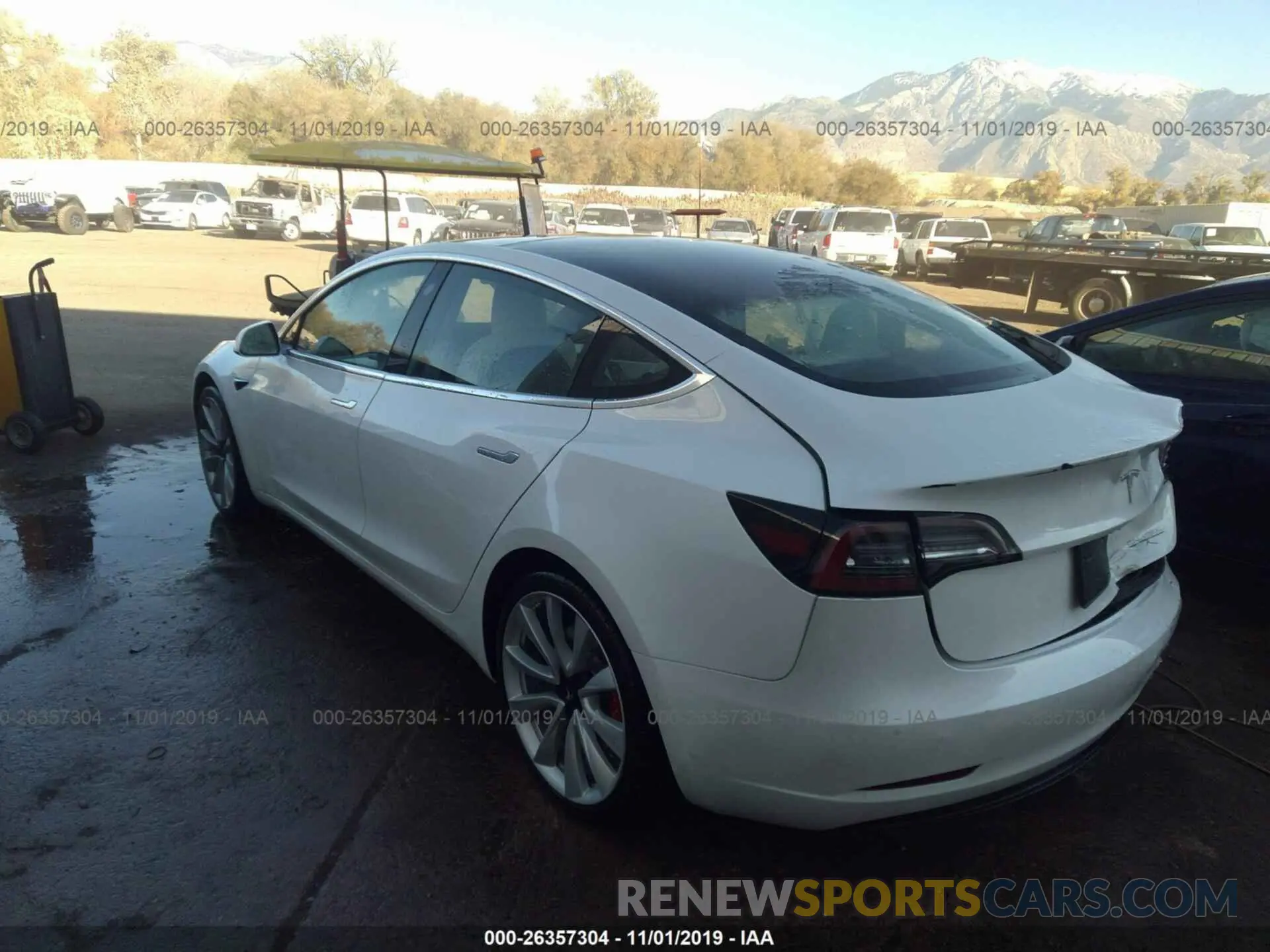 3 Photograph of a damaged car 5YJ3E1EB2KF487415 TESLA MODEL 3 2019