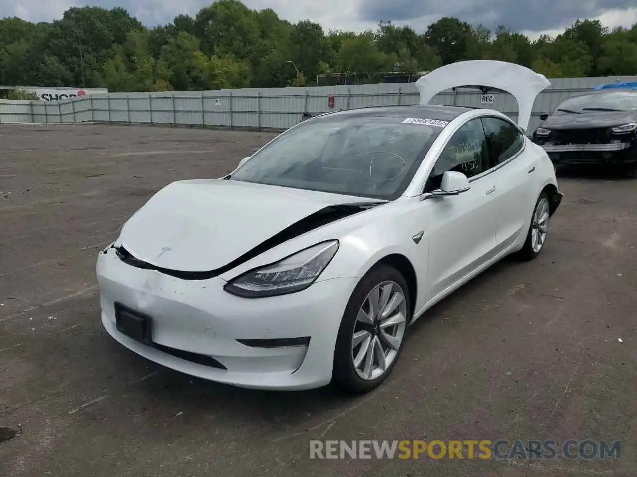 2 Photograph of a damaged car 5YJ3E1EB2KF530327 TESLA MODEL 3 2019