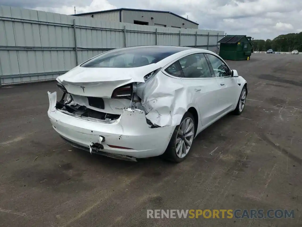 4 Photograph of a damaged car 5YJ3E1EB2KF530327 TESLA MODEL 3 2019