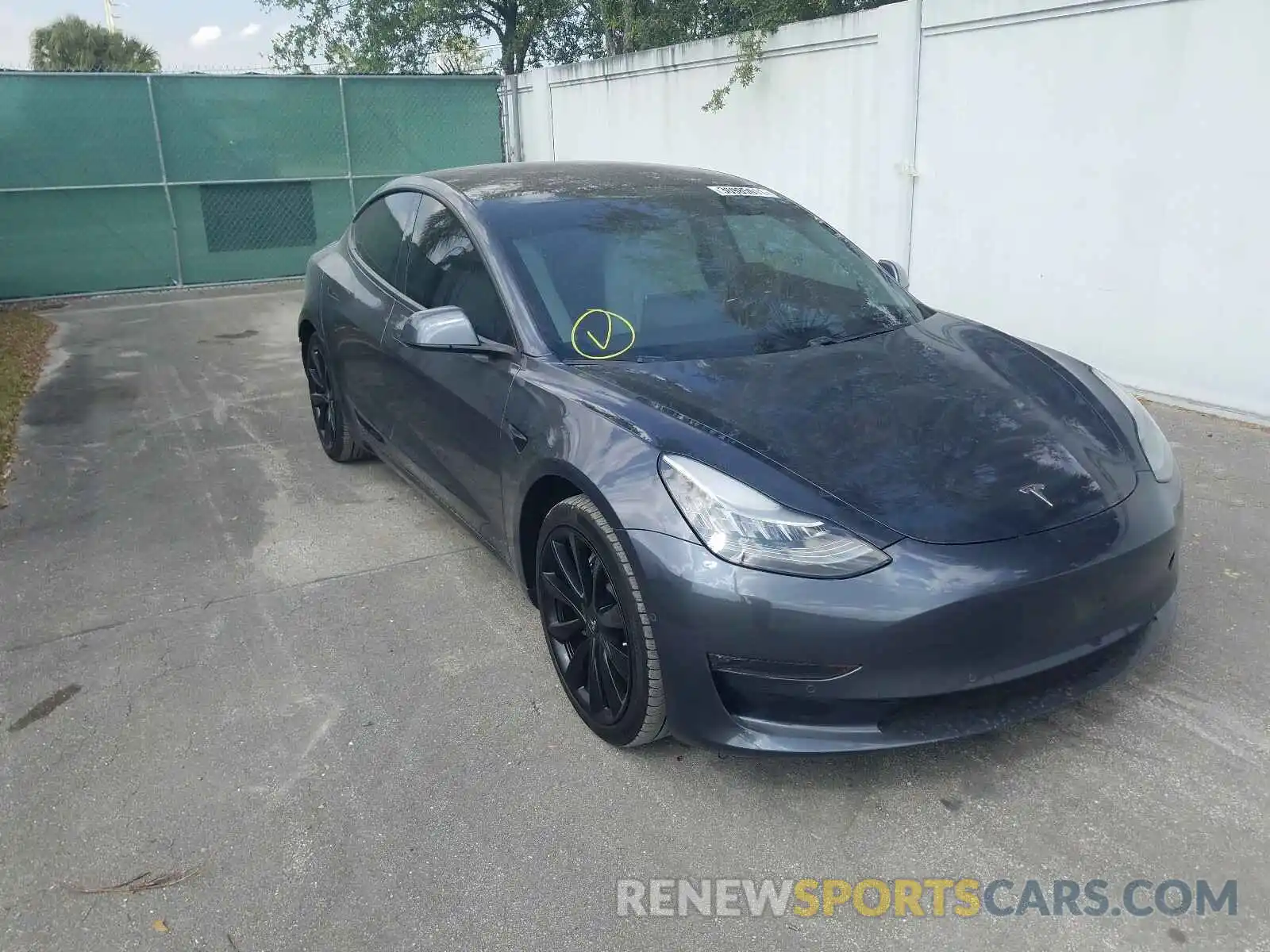 1 Photograph of a damaged car 5YJ3E1EB3KF192582 TESLA MODEL 3 2019