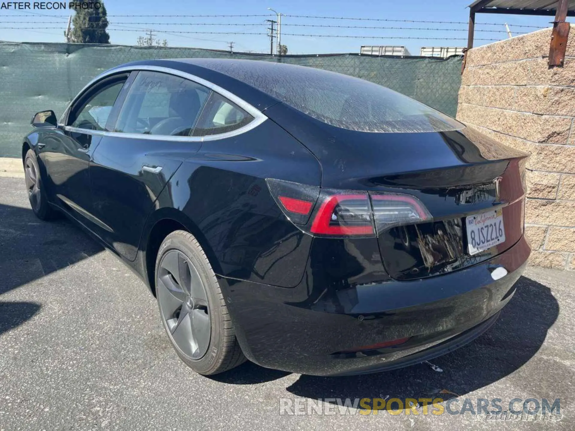 14 Photograph of a damaged car 5YJ3E1EB3KF193456 TESLA MODEL 3 2019
