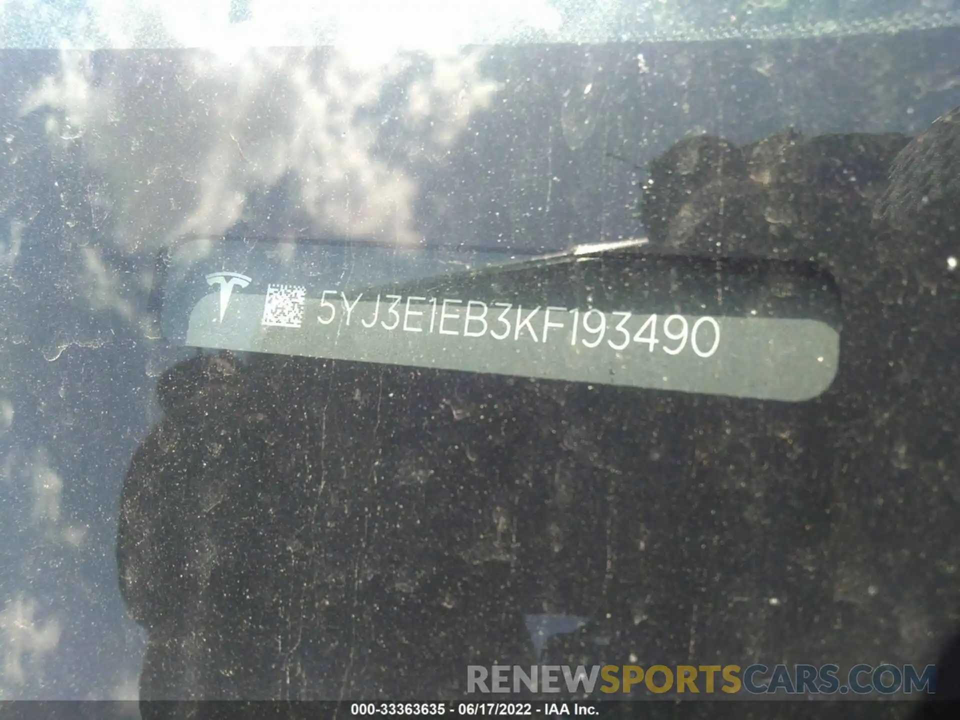 9 Photograph of a damaged car 5YJ3E1EB3KF193490 TESLA MODEL 3 2019