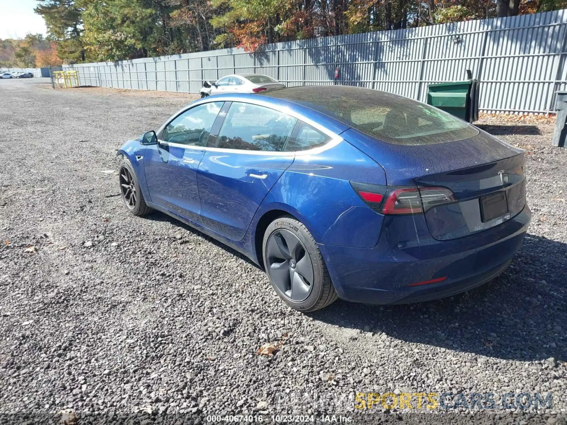 3 Photograph of a damaged car 5YJ3E1EB3KF193747 TESLA MODEL 3 2019