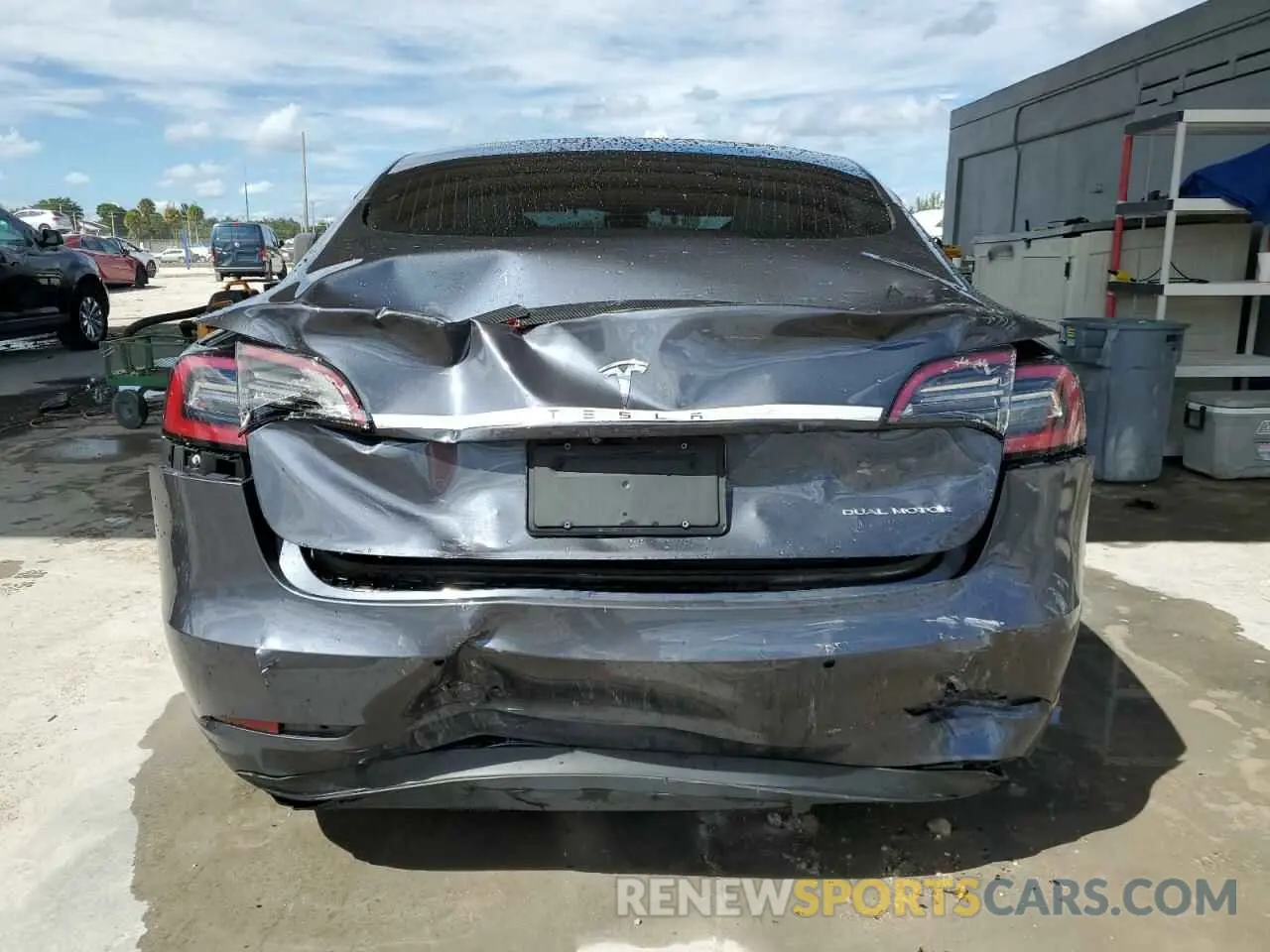 6 Photograph of a damaged car 5YJ3E1EB3KF195045 TESLA MODEL 3 2019