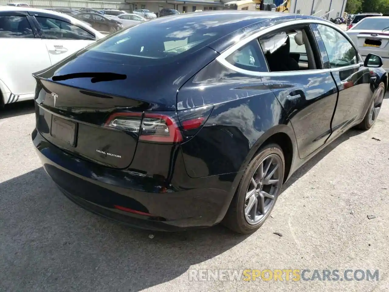 4 Photograph of a damaged car 5YJ3E1EB3KF198978 TESLA MODEL 3 2019