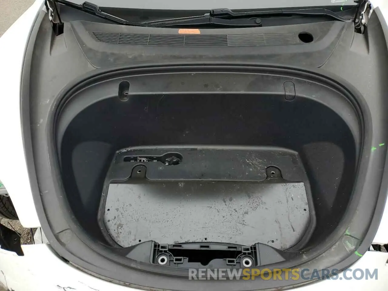 11 Photograph of a damaged car 5YJ3E1EB3KF199256 TESLA MODEL 3 2019