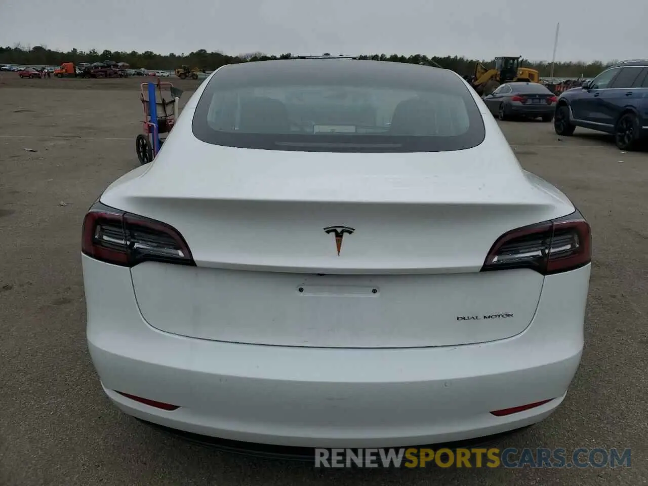 6 Photograph of a damaged car 5YJ3E1EB3KF199256 TESLA MODEL 3 2019