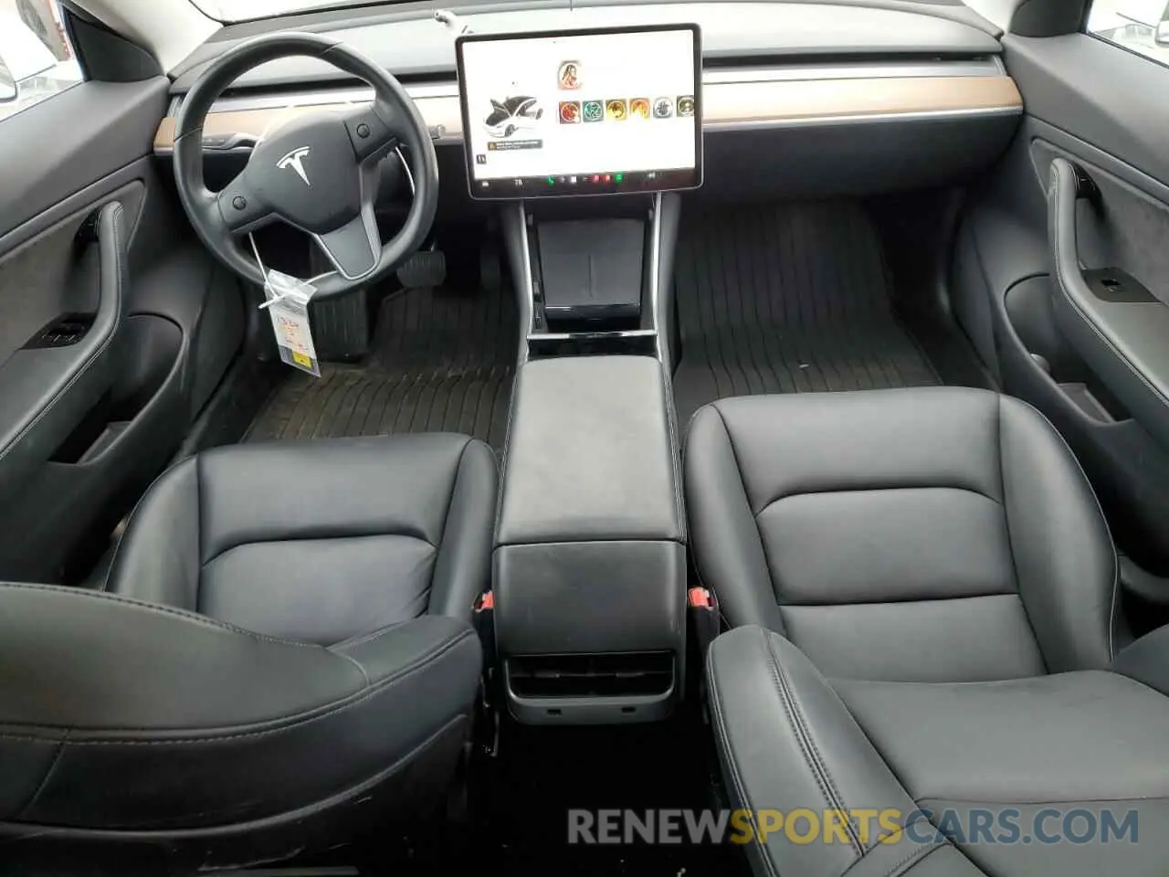 8 Photograph of a damaged car 5YJ3E1EB3KF199256 TESLA MODEL 3 2019