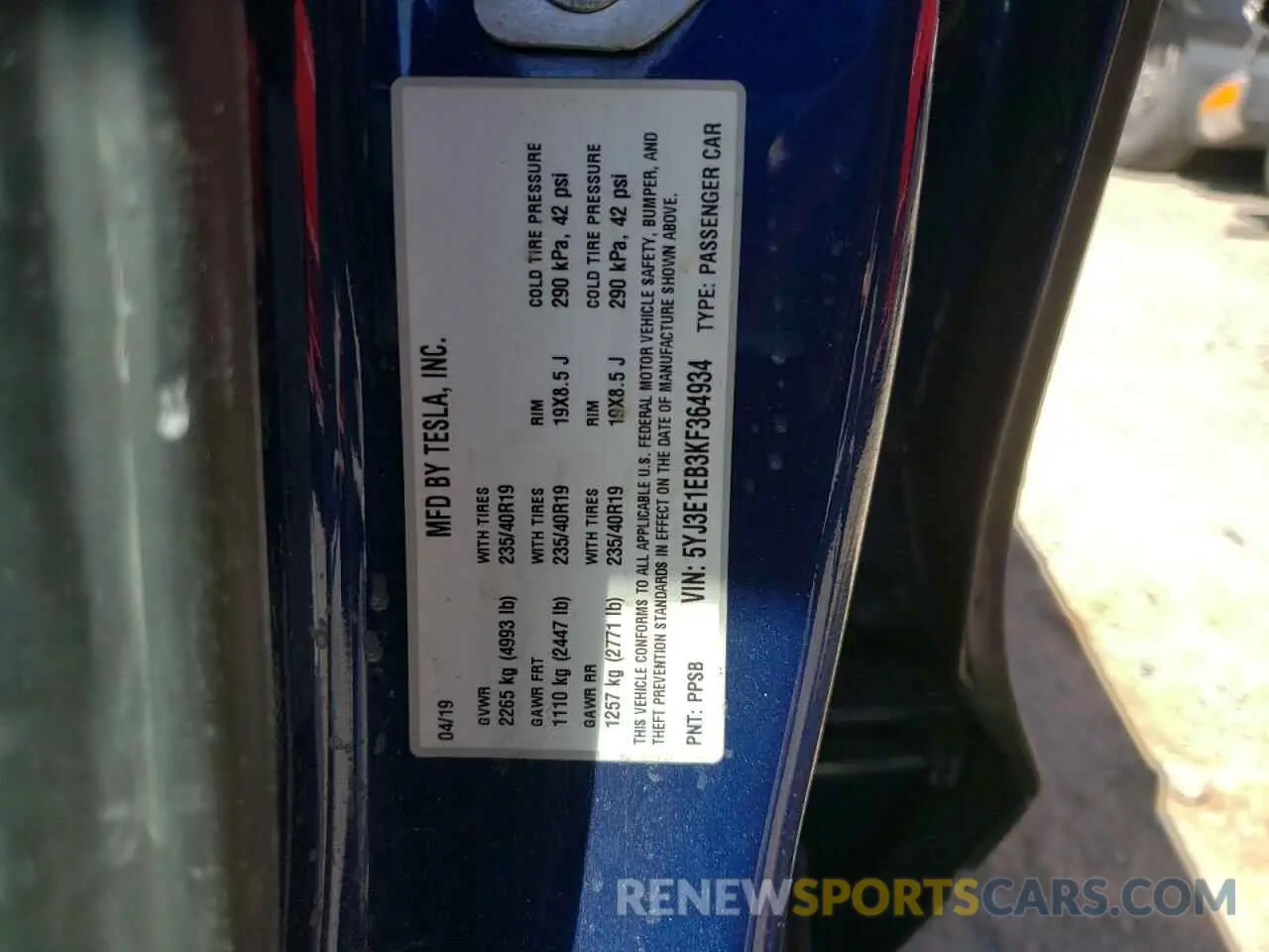 10 Photograph of a damaged car 5YJ3E1EB3KF364934 TESLA MODEL 3 2019