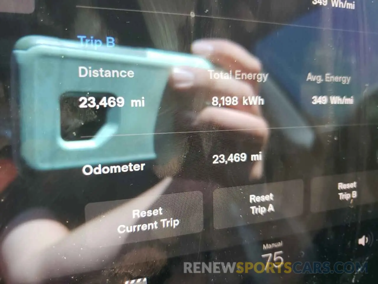 8 Photograph of a damaged car 5YJ3E1EB3KF364934 TESLA MODEL 3 2019