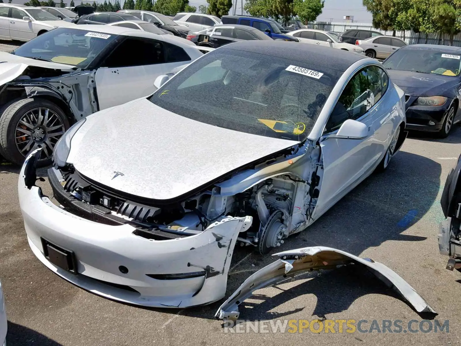 2 Photograph of a damaged car 5YJ3E1EB3KF365128 TESLA MODEL 3 2019