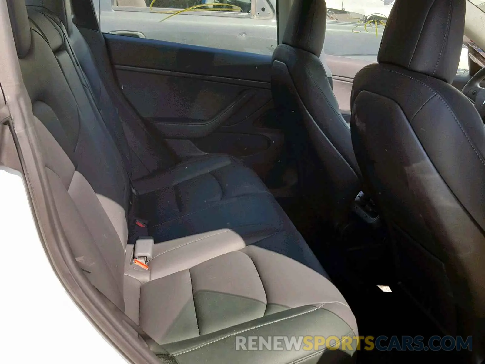 6 Photograph of a damaged car 5YJ3E1EB3KF365128 TESLA MODEL 3 2019