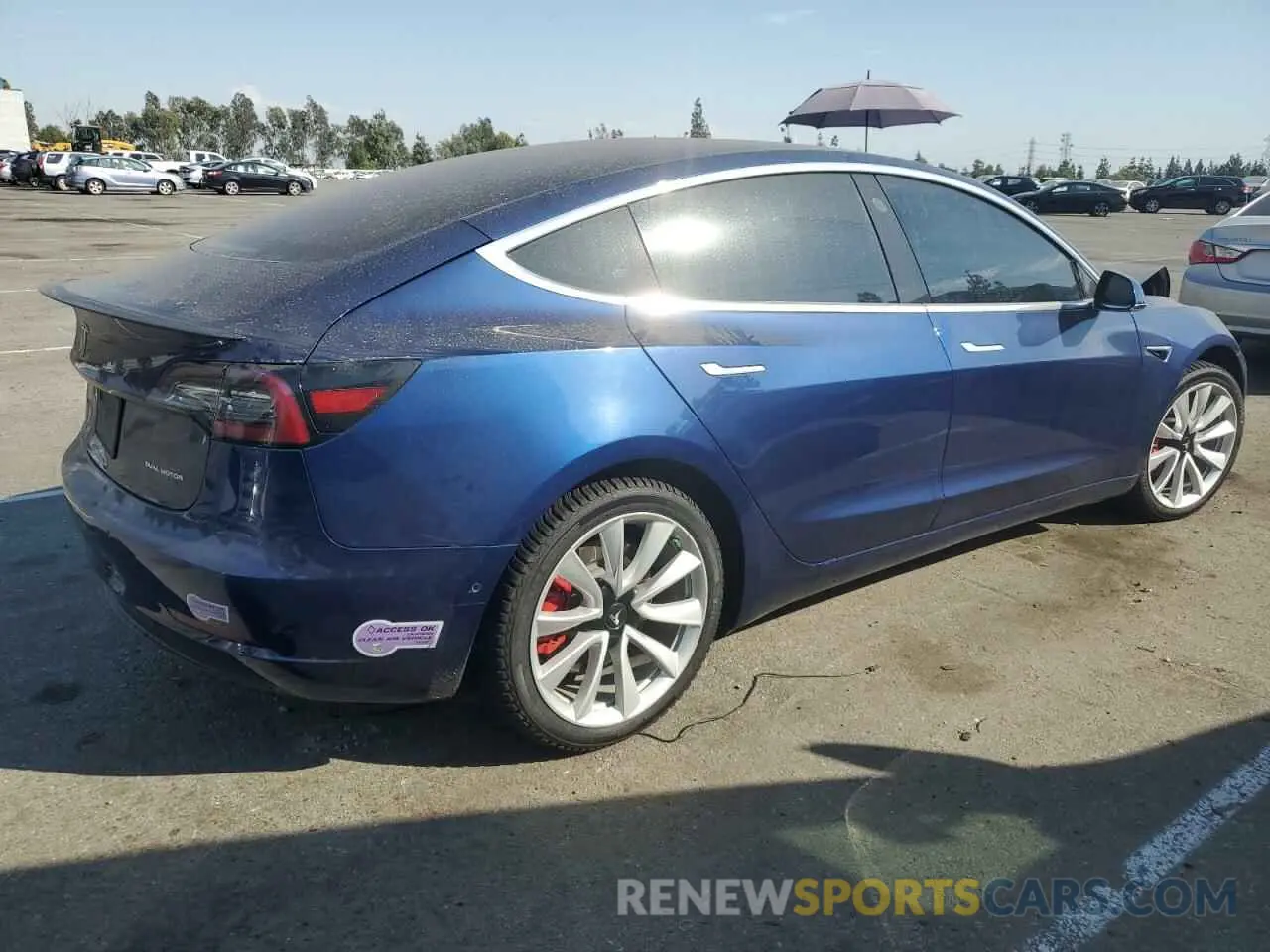 3 Photograph of a damaged car 5YJ3E1EB3KF365601 TESLA MODEL 3 2019