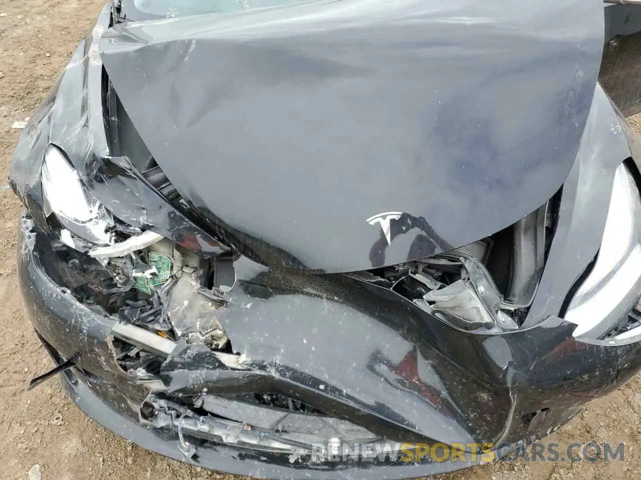 11 Photograph of a damaged car 5YJ3E1EB3KF367980 TESLA MODEL 3 2019