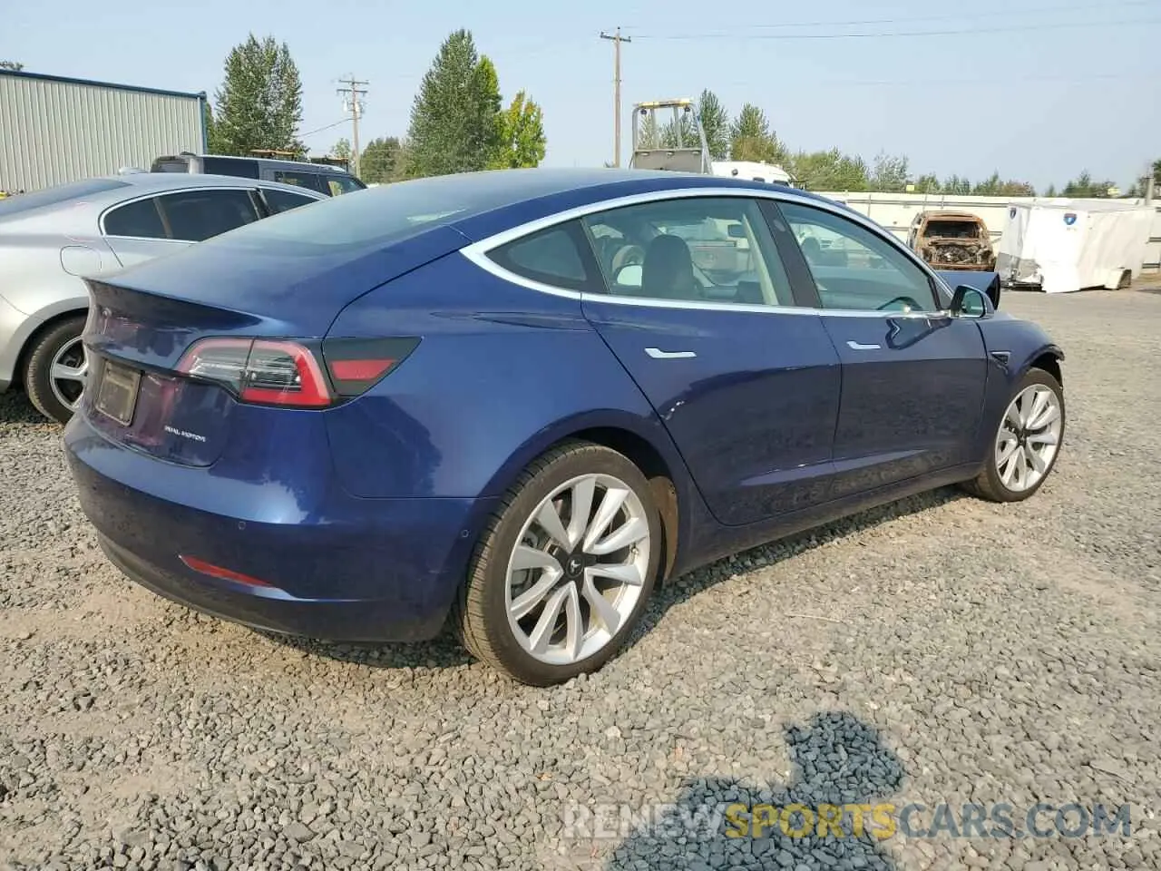 3 Photograph of a damaged car 5YJ3E1EB3KF389977 TESLA MODEL 3 2019