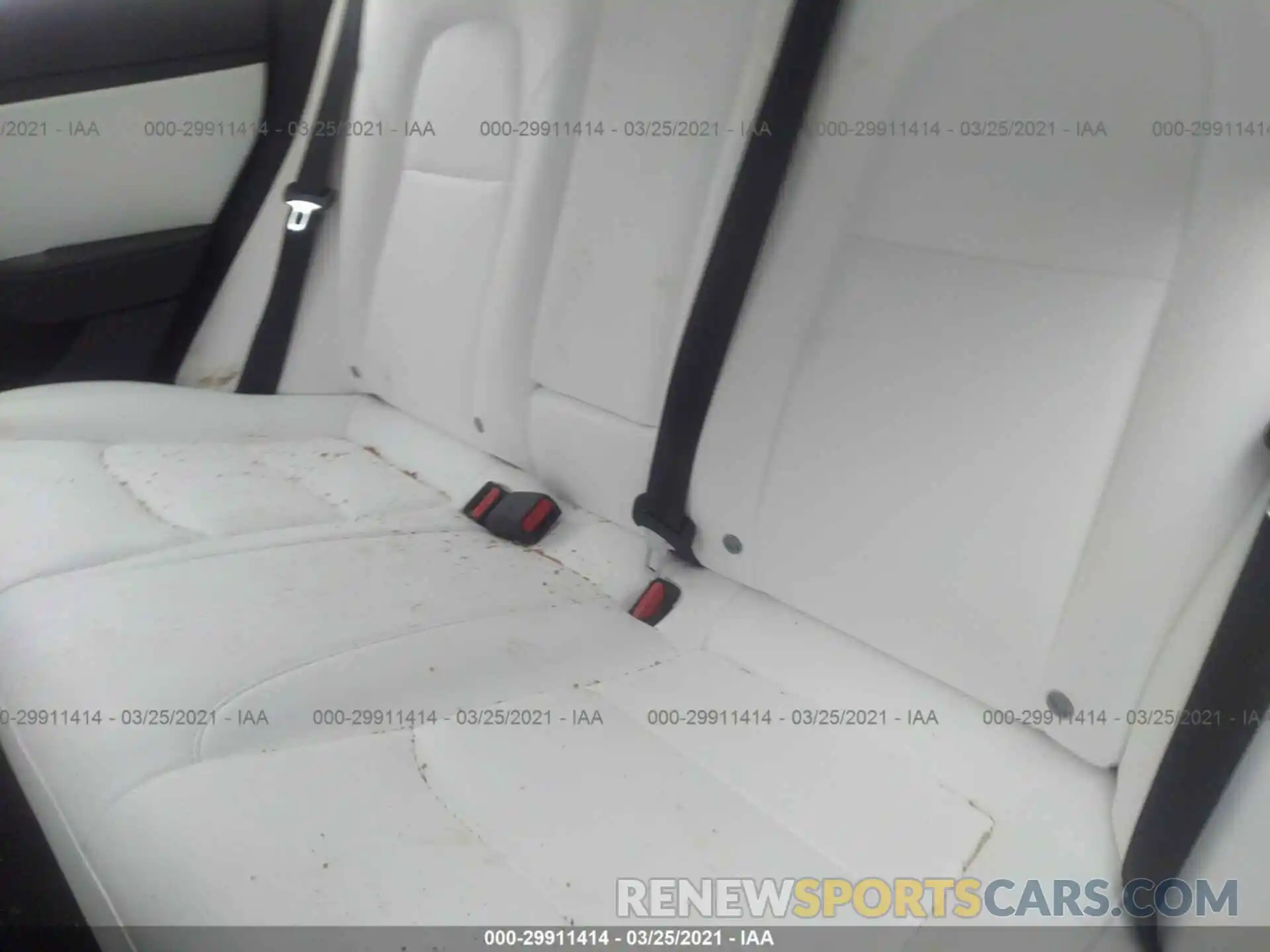 8 Photograph of a damaged car 5YJ3E1EB3KF390594 TESLA MODEL 3 2019