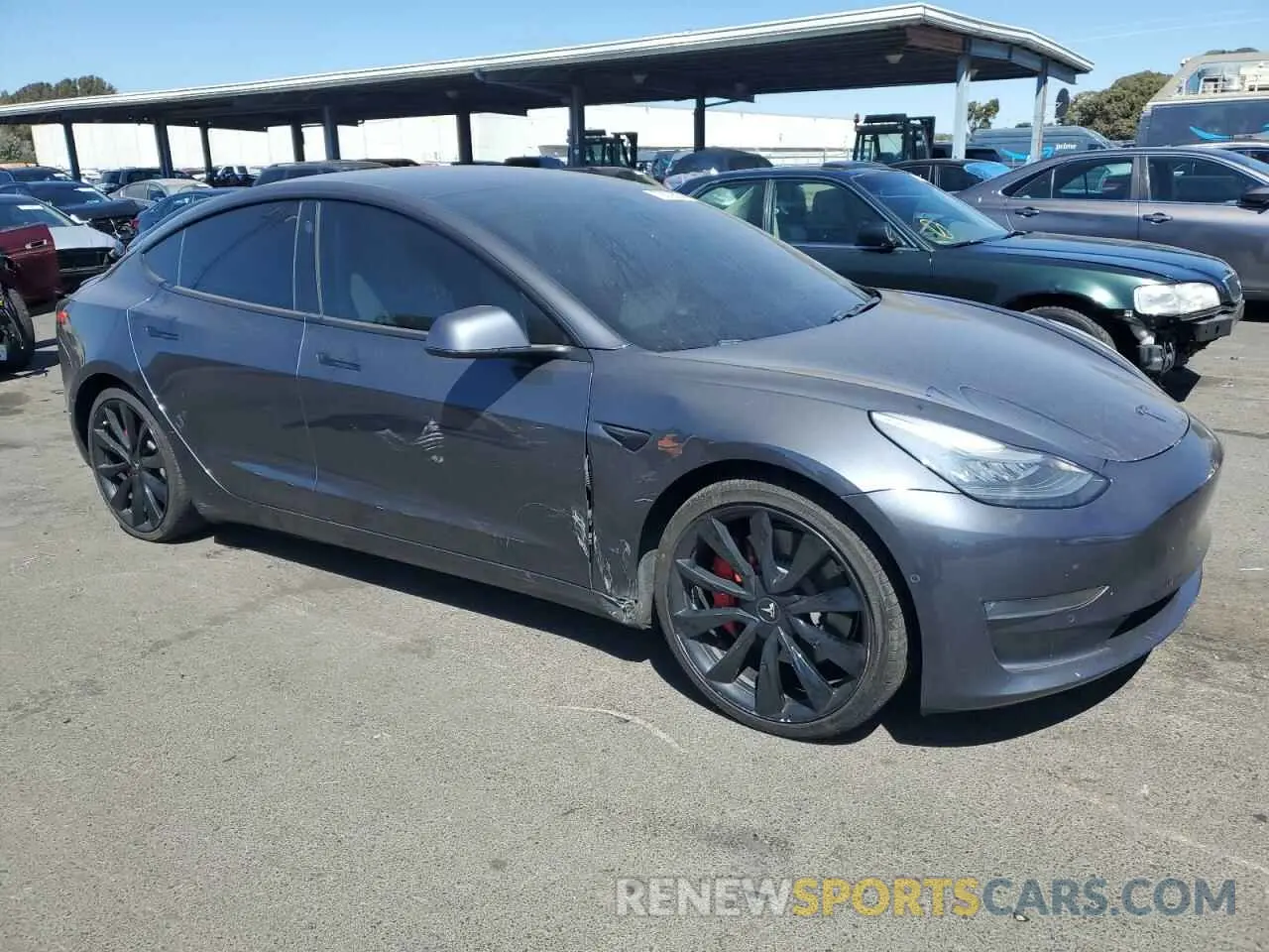4 Photograph of a damaged car 5YJ3E1EB3KF393401 TESLA MODEL 3 2019