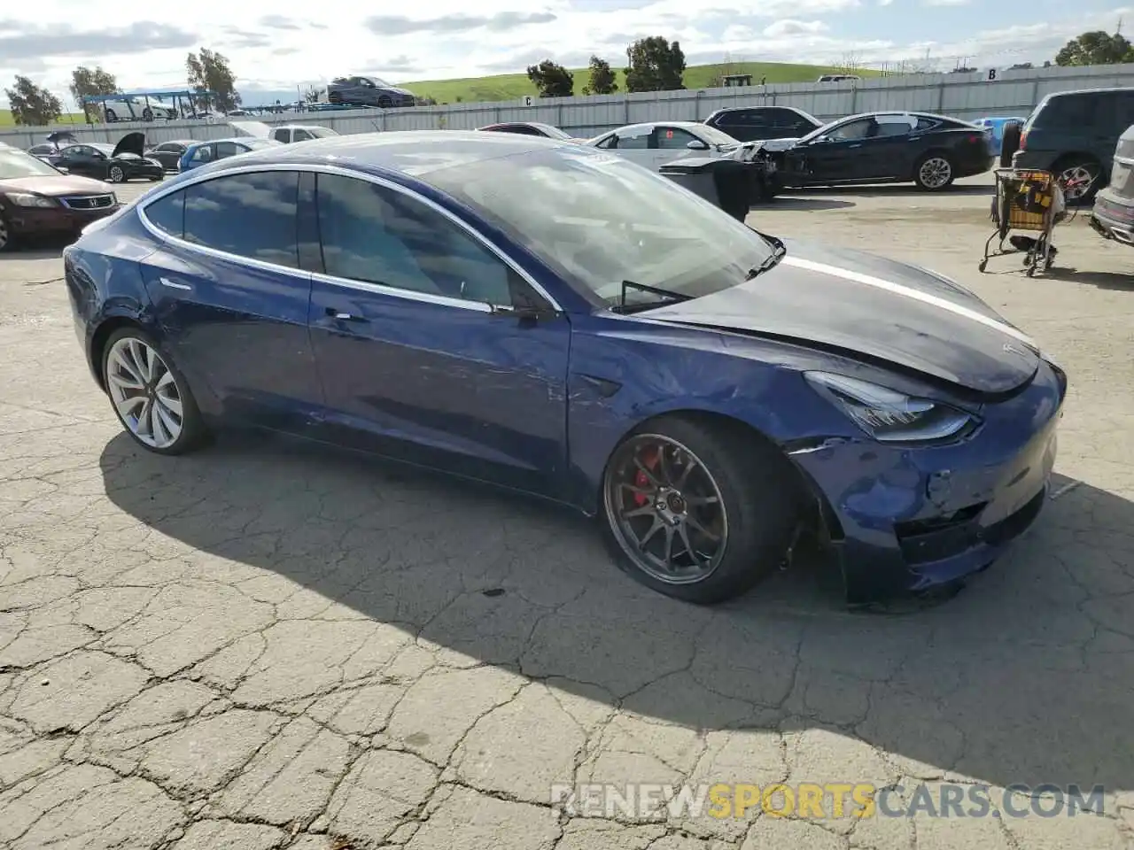 4 Photograph of a damaged car 5YJ3E1EB3KF393592 TESLA MODEL 3 2019