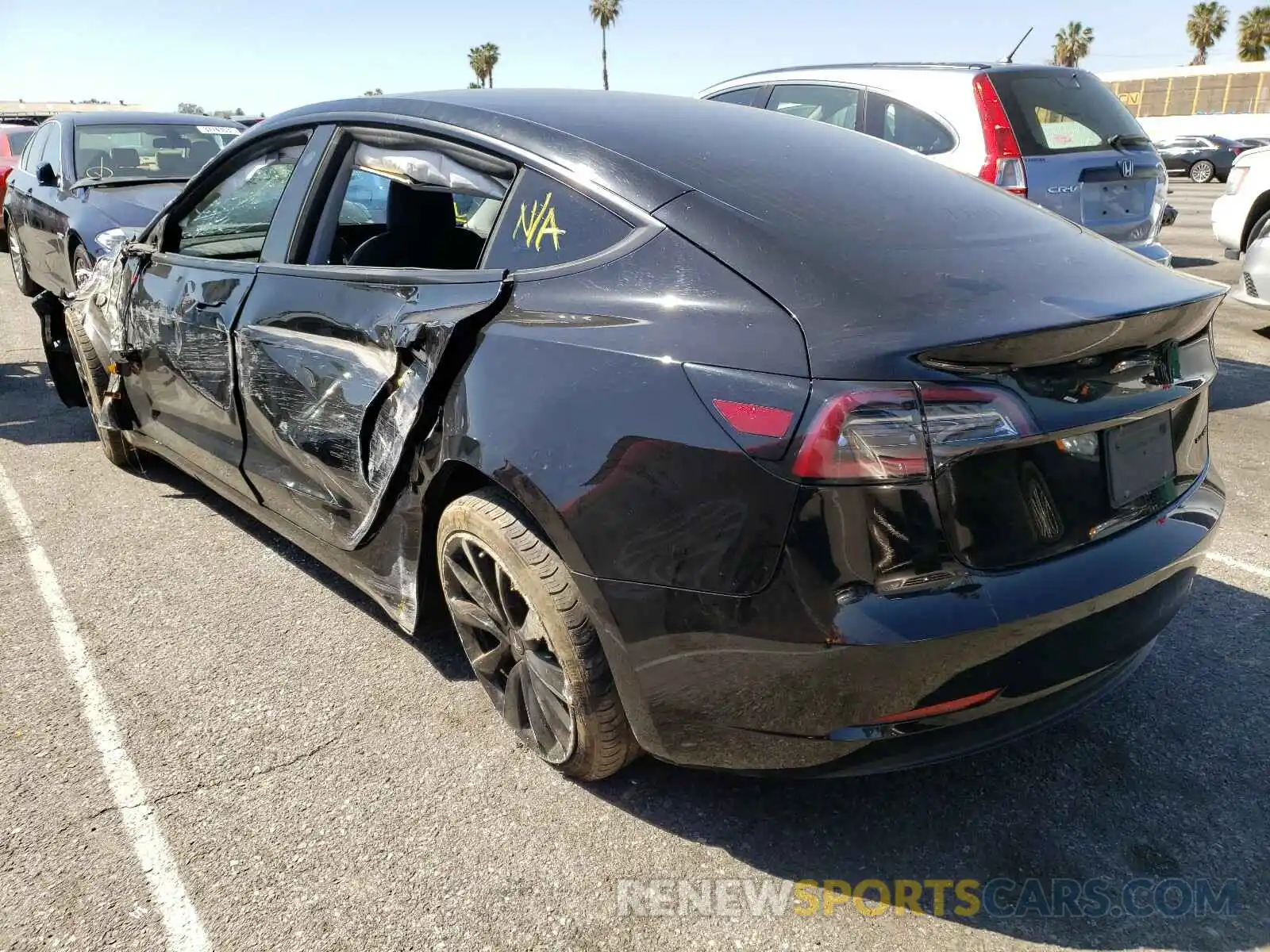 3 Photograph of a damaged car 5YJ3E1EB3KF413369 TESLA MODEL 3 2019