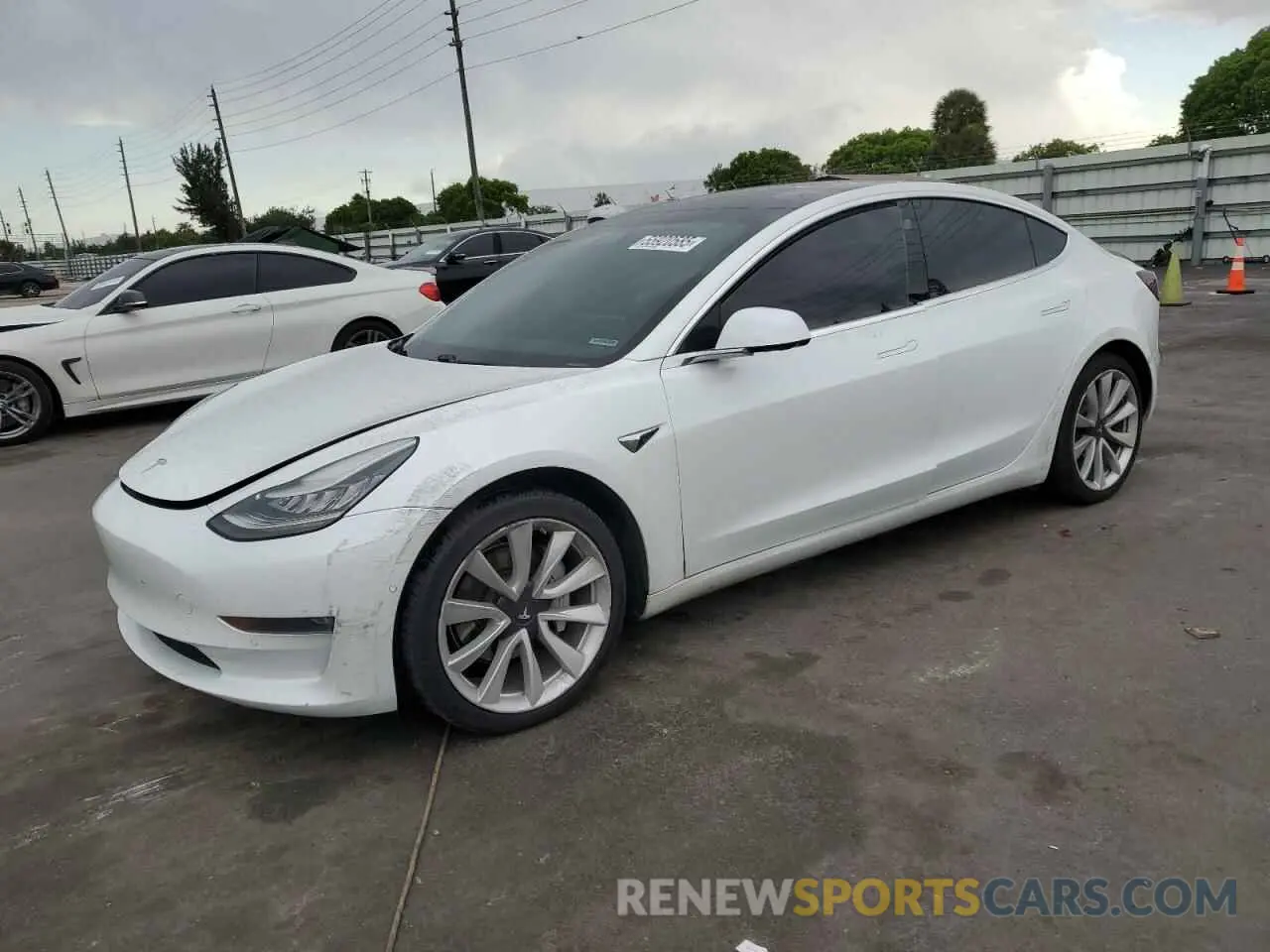 1 Photograph of a damaged car 5YJ3E1EB3KF418622 TESLA MODEL 3 2019