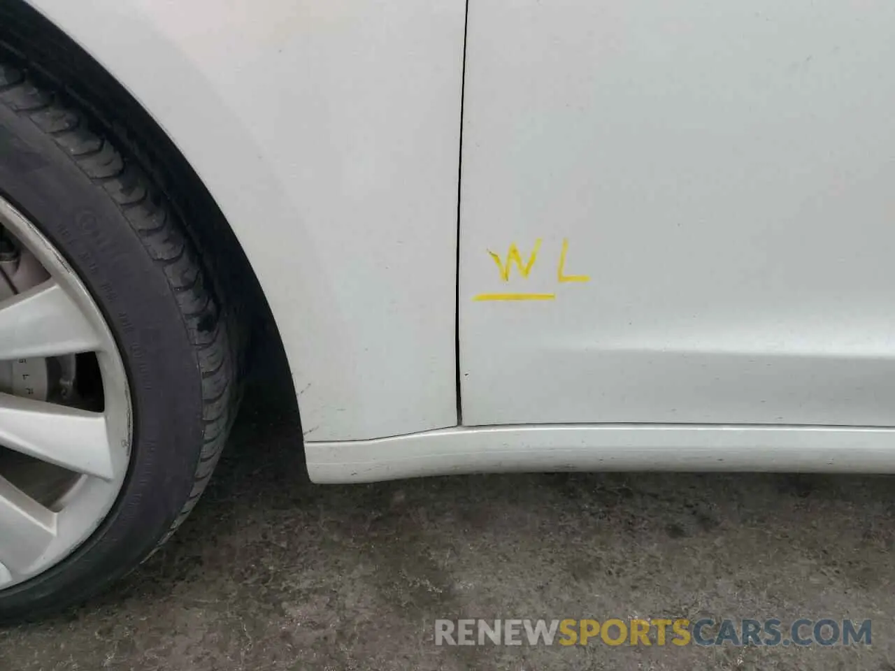 12 Photograph of a damaged car 5YJ3E1EB3KF418622 TESLA MODEL 3 2019
