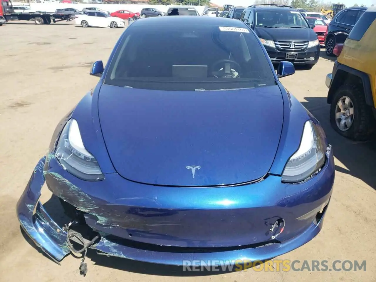 5 Photograph of a damaged car 5YJ3E1EB3KF464984 TESLA MODEL 3 2019