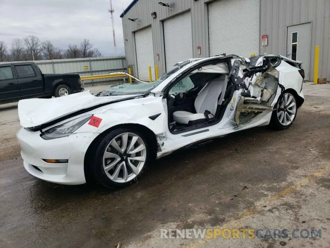 1 Photograph of a damaged car 5YJ3E1EB3KF469537 TESLA MODEL 3 2019