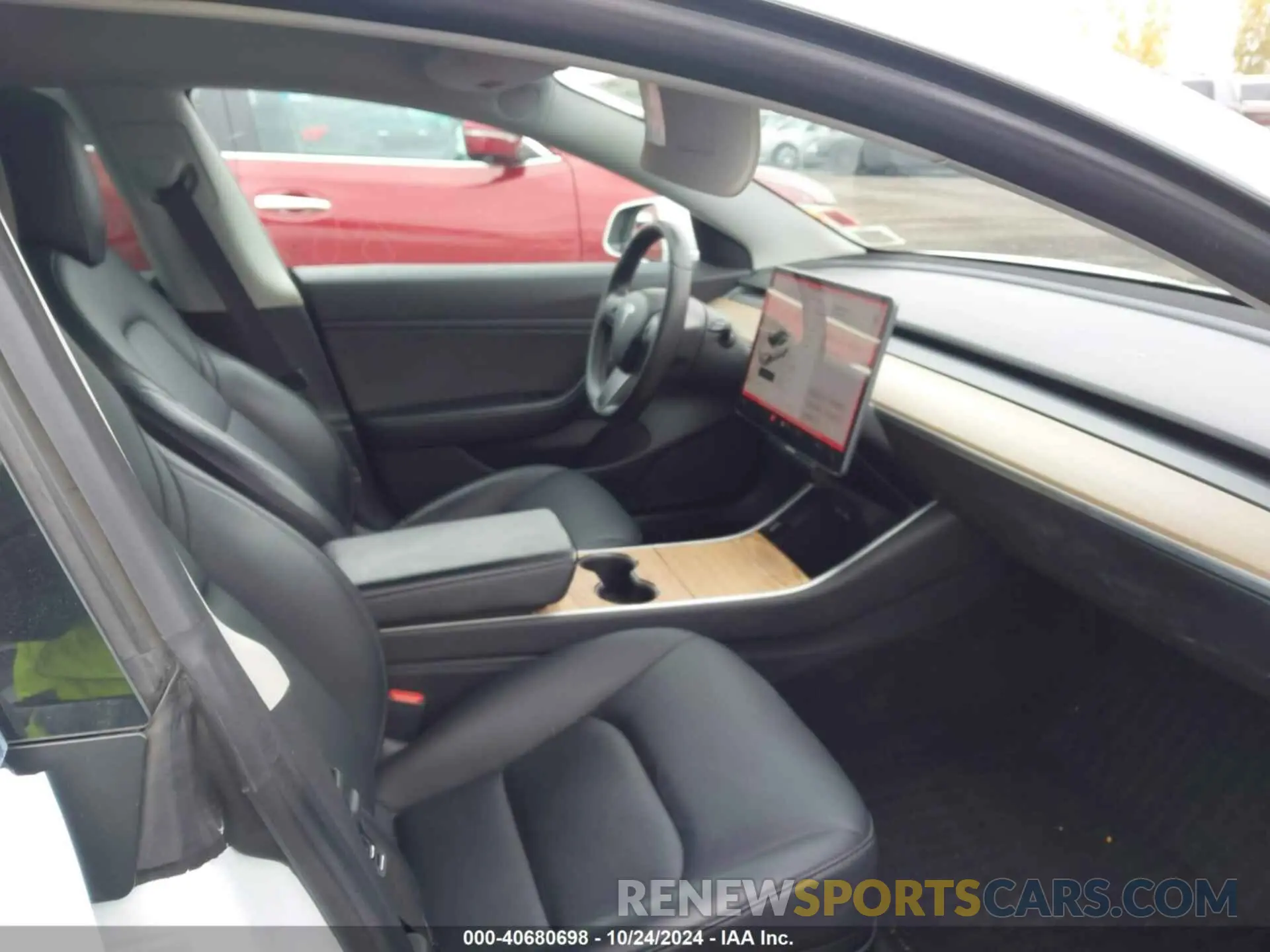 5 Photograph of a damaged car 5YJ3E1EB3KF469795 TESLA MODEL 3 2019