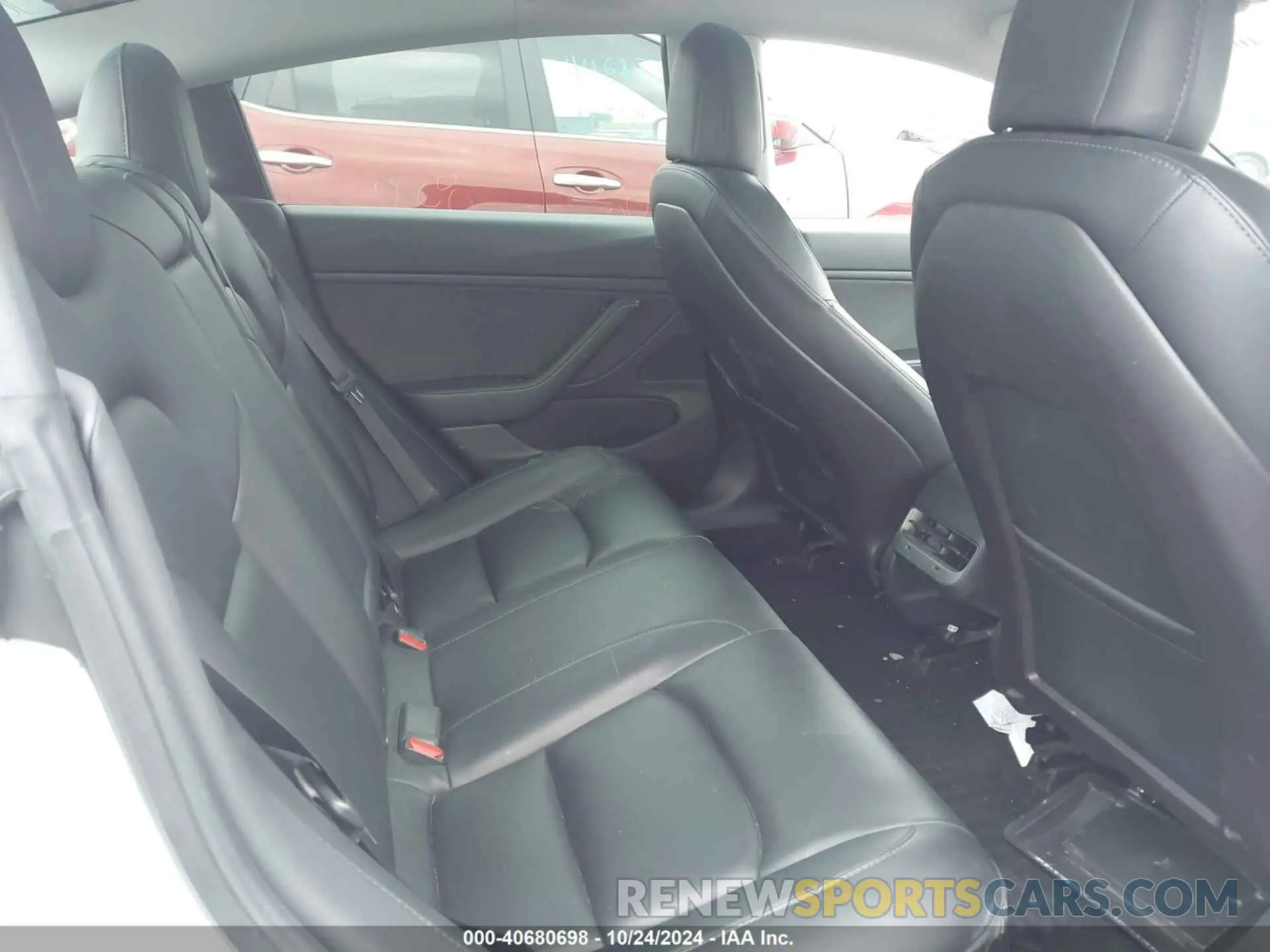 8 Photograph of a damaged car 5YJ3E1EB3KF469795 TESLA MODEL 3 2019