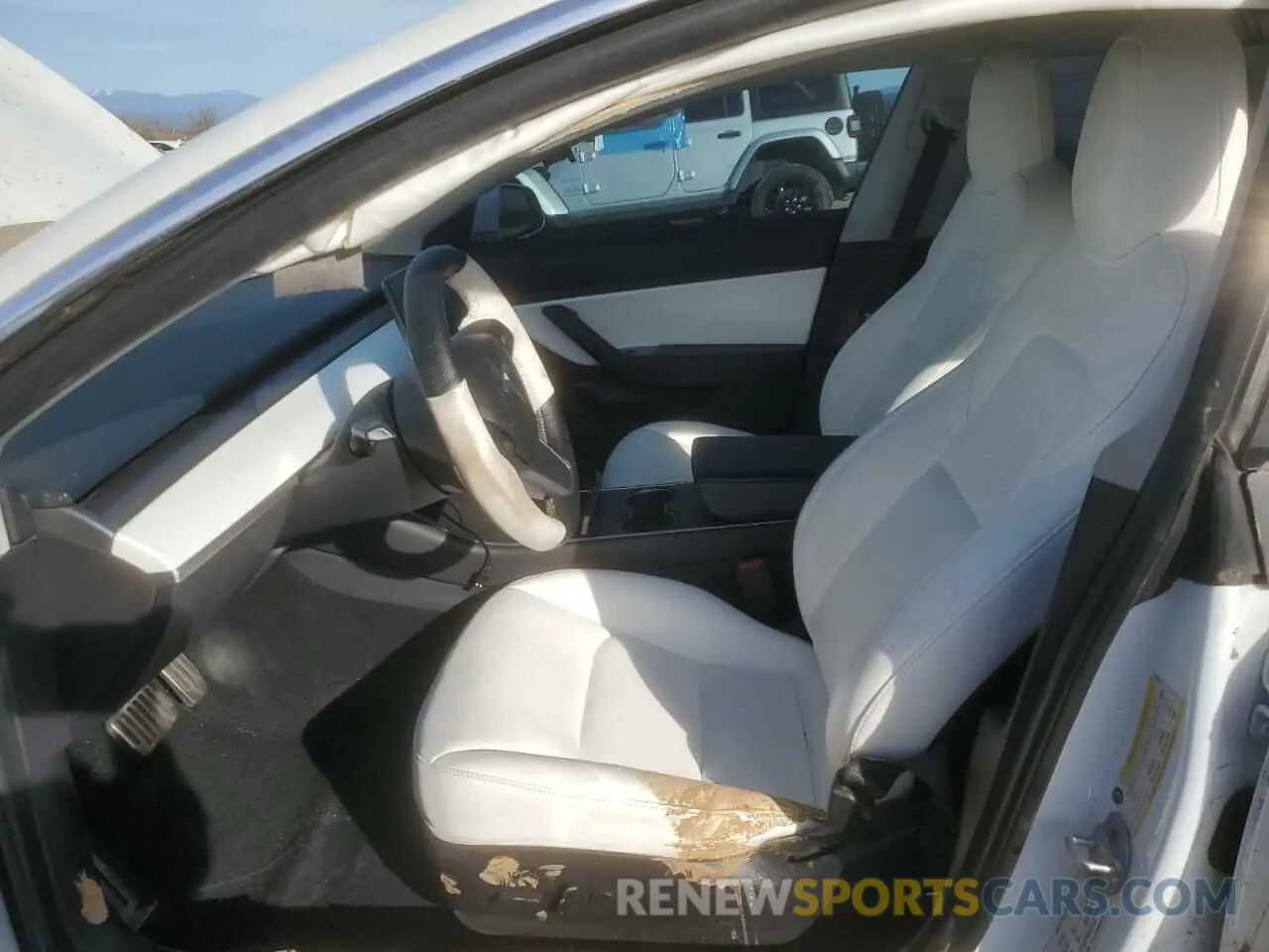 7 Photograph of a damaged car 5YJ3E1EB3KF513195 TESLA MODEL 3 2019