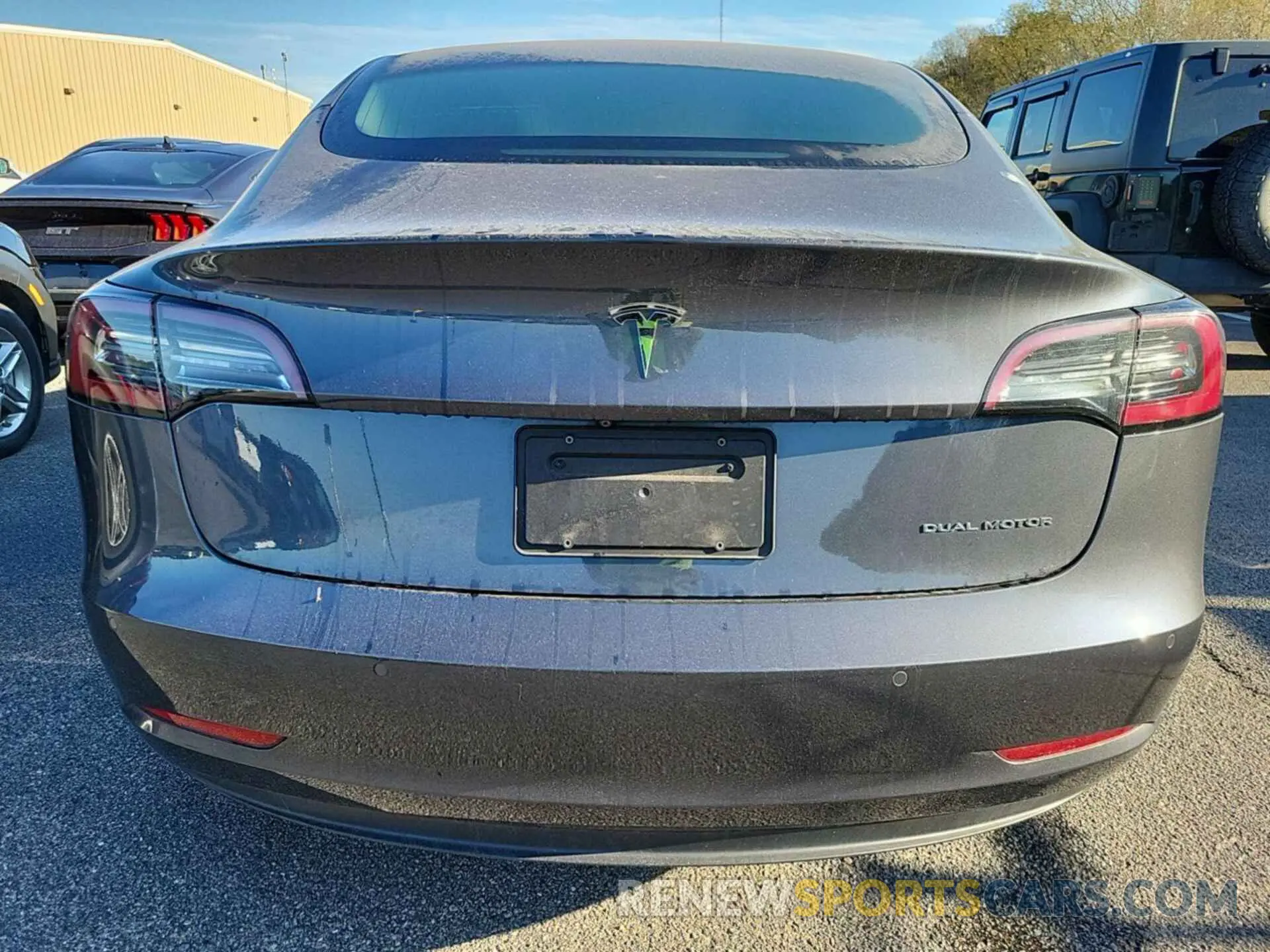 27 Photograph of a damaged car 5YJ3E1EB4KF191828 TESLA MODEL 3 2019