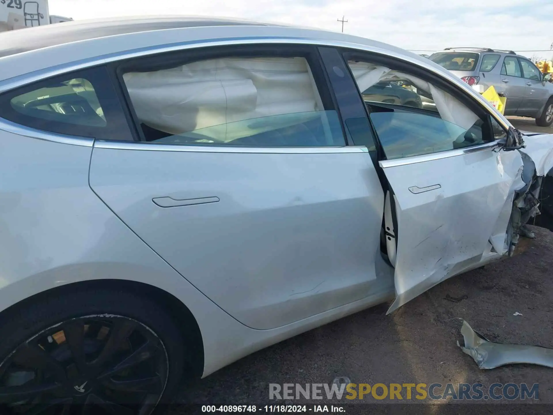 12 Photograph of a damaged car 5YJ3E1EB4KF194678 TESLA MODEL 3 2019