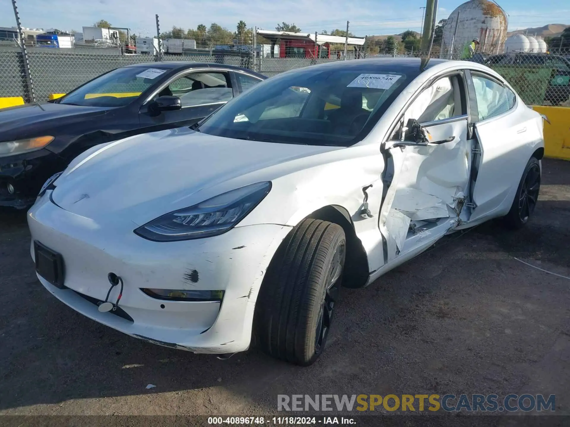 2 Photograph of a damaged car 5YJ3E1EB4KF194678 TESLA MODEL 3 2019