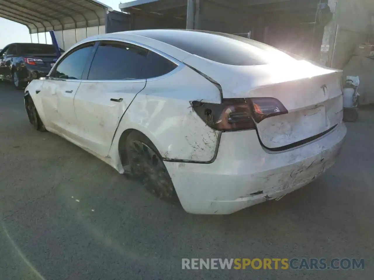 3 Photograph of a damaged car 5YJ3E1EB4KF195118 TESLA MODEL 3 2019