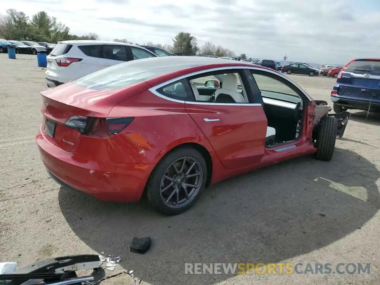 3 Photograph of a damaged car 5YJ3E1EB4KF195197 TESLA MODEL 3 2019