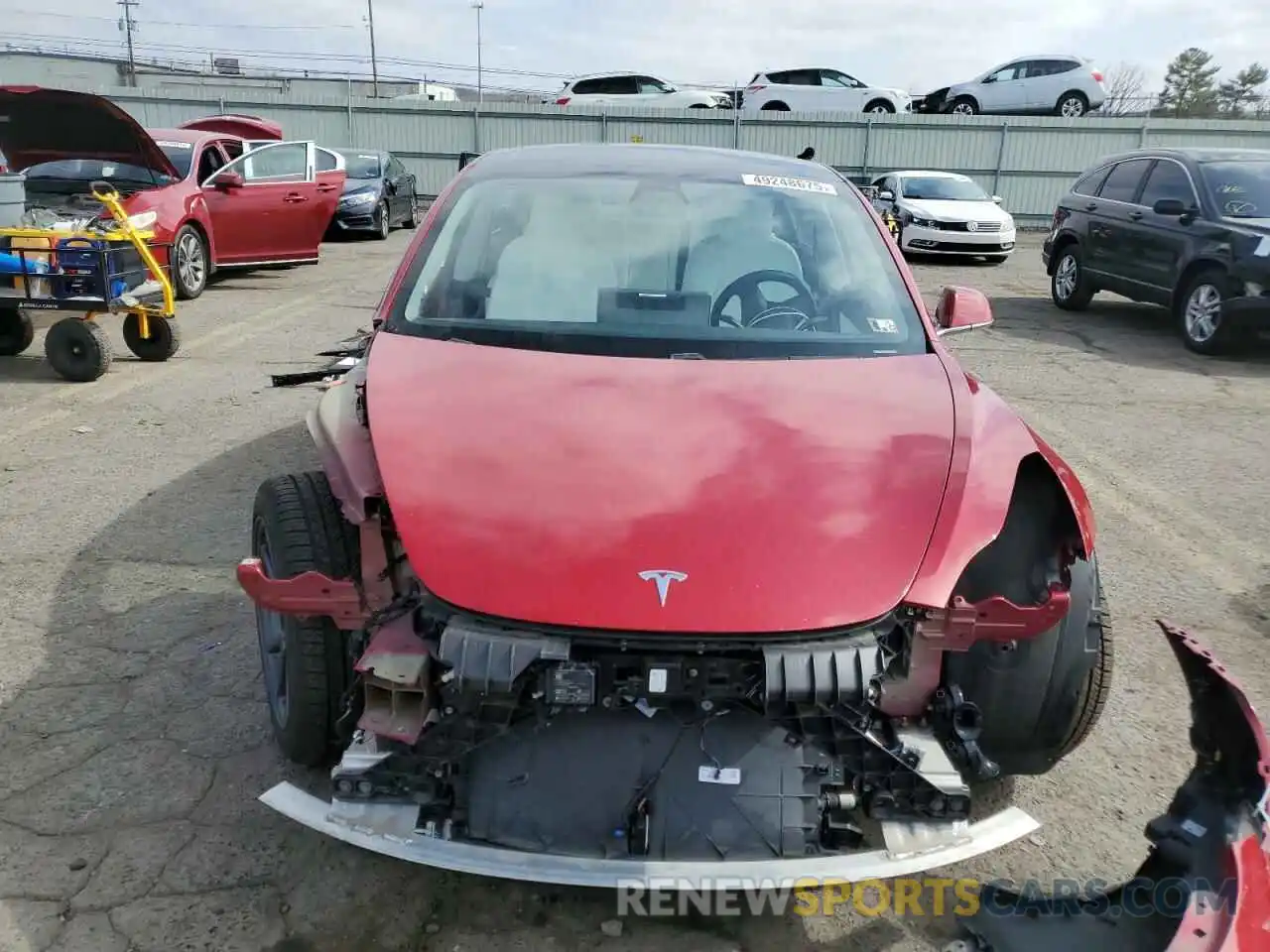 5 Photograph of a damaged car 5YJ3E1EB4KF195197 TESLA MODEL 3 2019