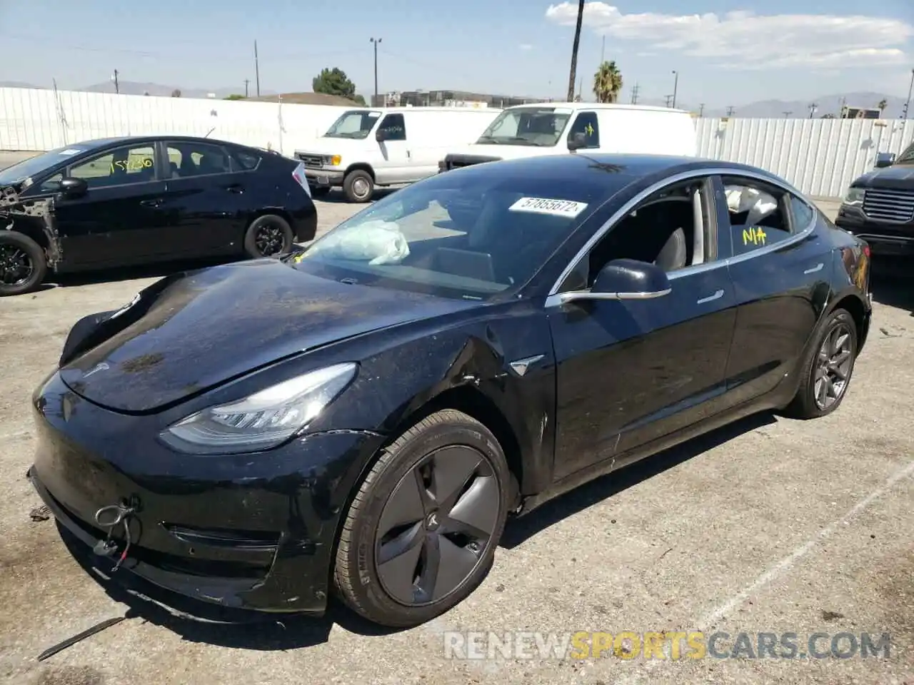 2 Photograph of a damaged car 5YJ3E1EB4KF210510 TESLA MODEL 3 2019