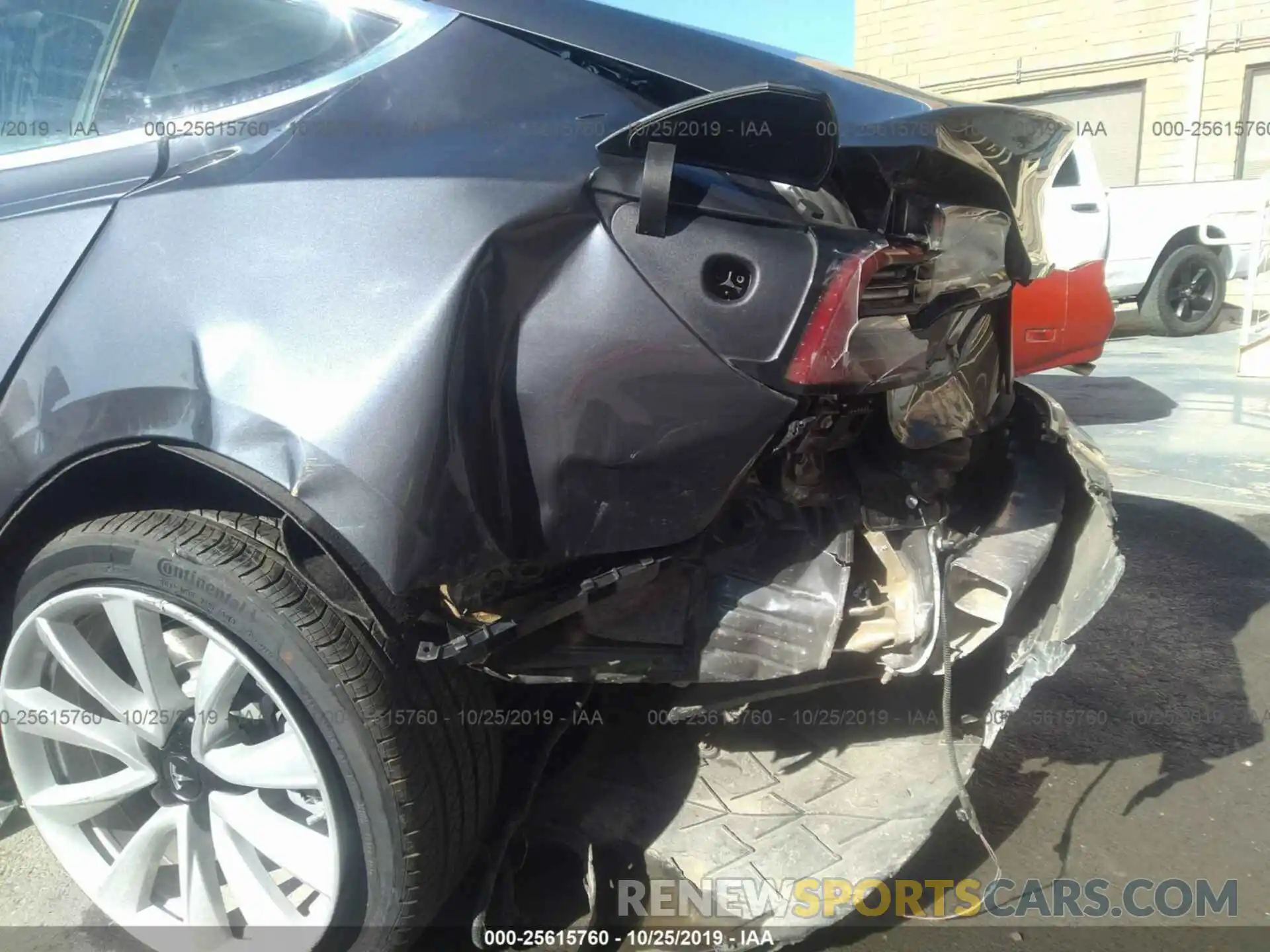 6 Photograph of a damaged car 5YJ3E1EB4KF364733 TESLA MODEL 3 2019