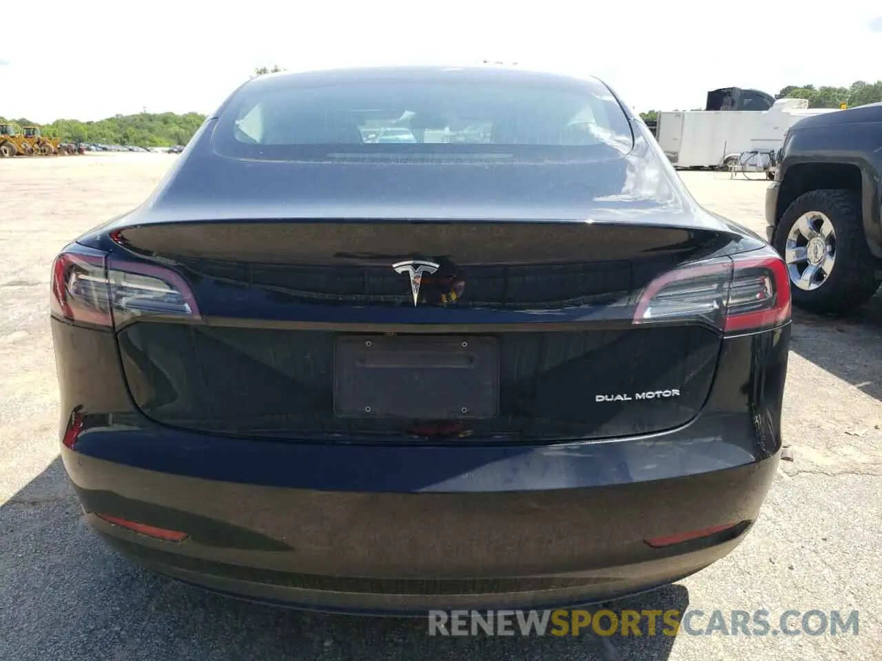 6 Photograph of a damaged car 5YJ3E1EB4KF384691 TESLA MODEL 3 2019