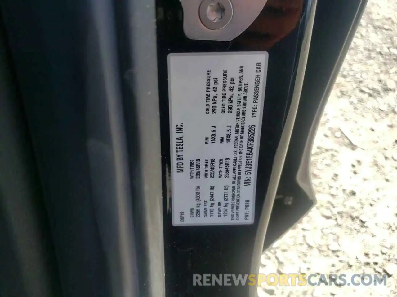 10 Photograph of a damaged car 5YJ3E1EB4KF385226 TESLA MODEL 3 2019