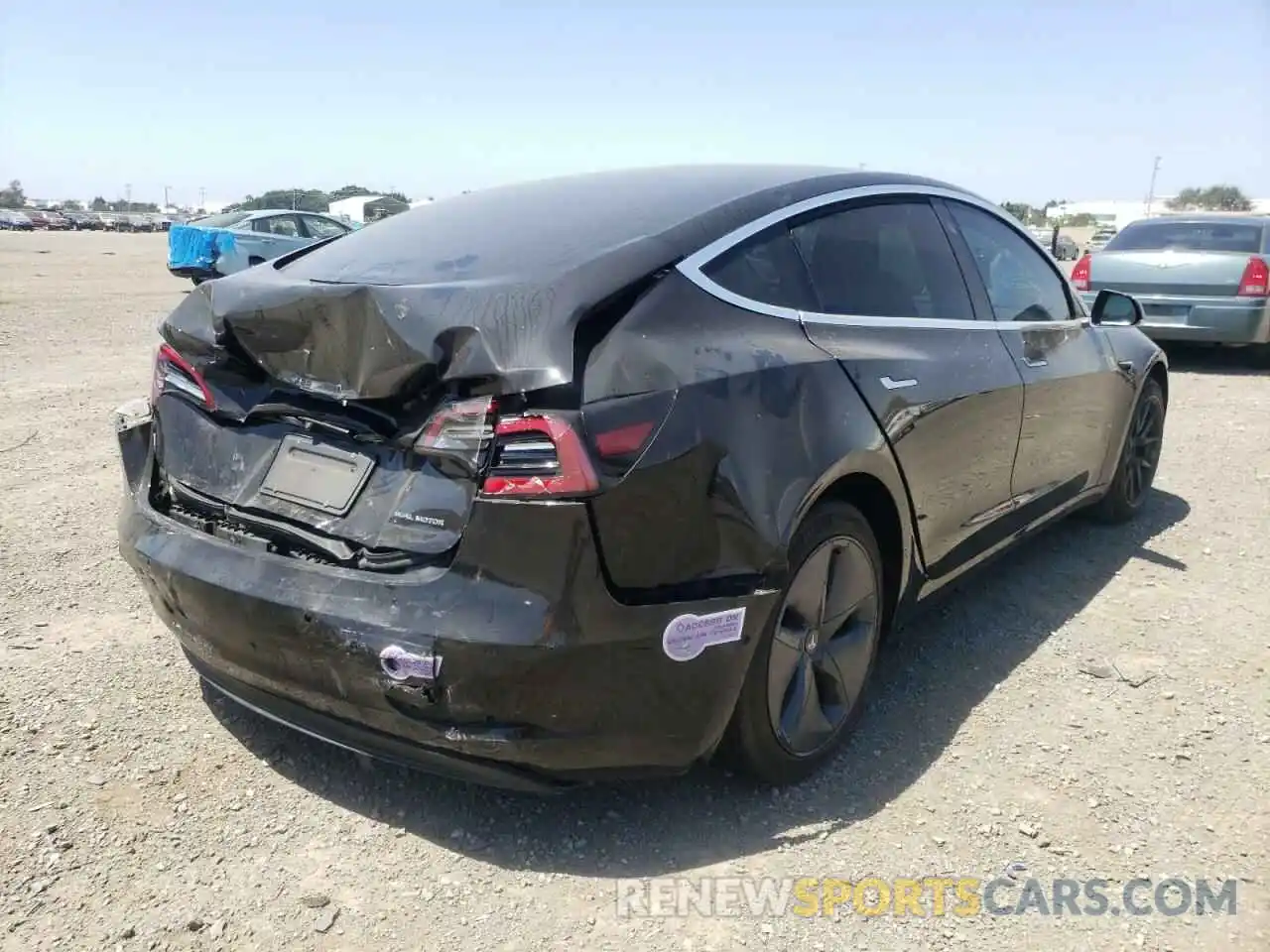 4 Photograph of a damaged car 5YJ3E1EB4KF385226 TESLA MODEL 3 2019