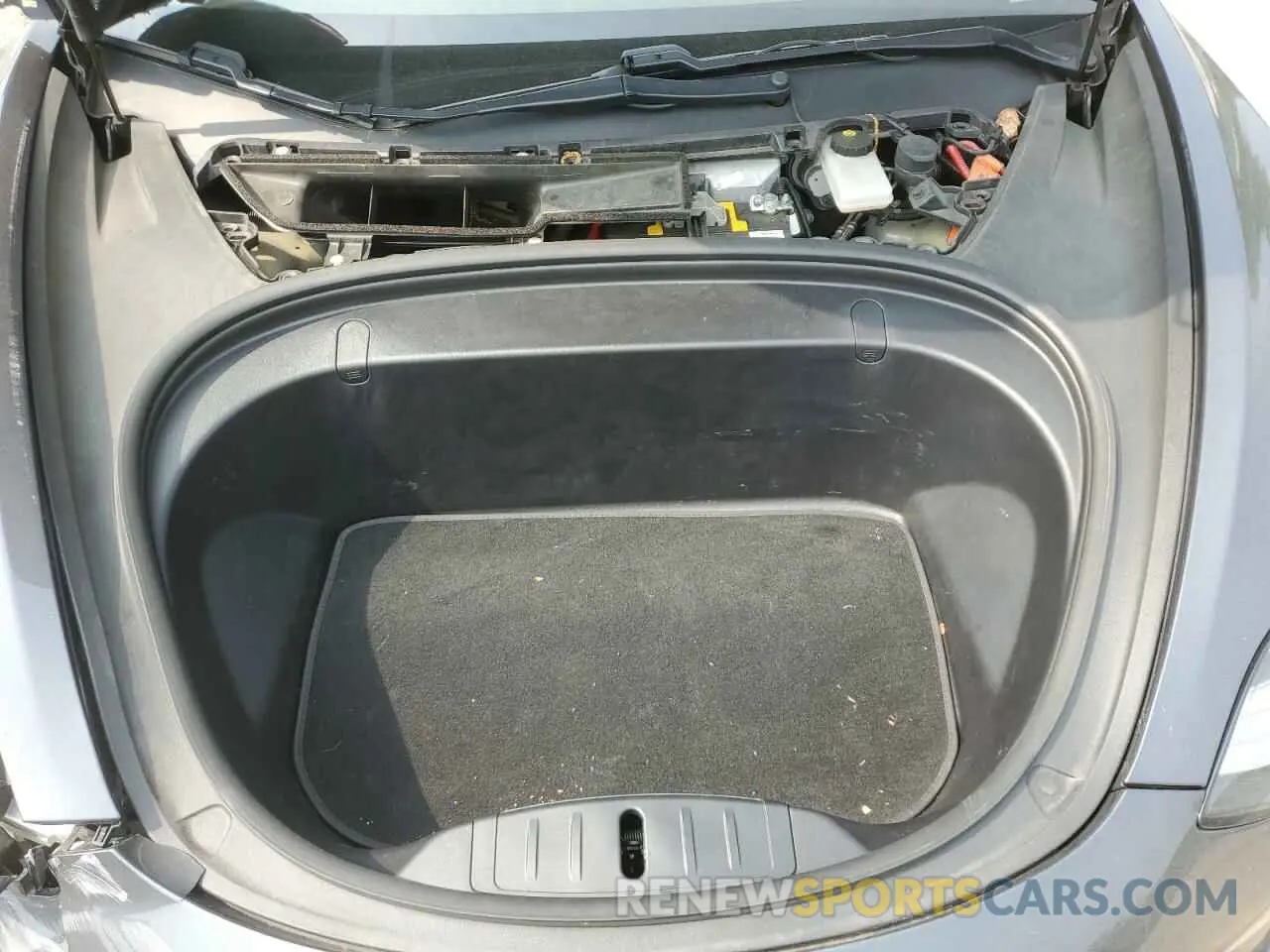 11 Photograph of a damaged car 5YJ3E1EB4KF386196 TESLA MODEL 3 2019