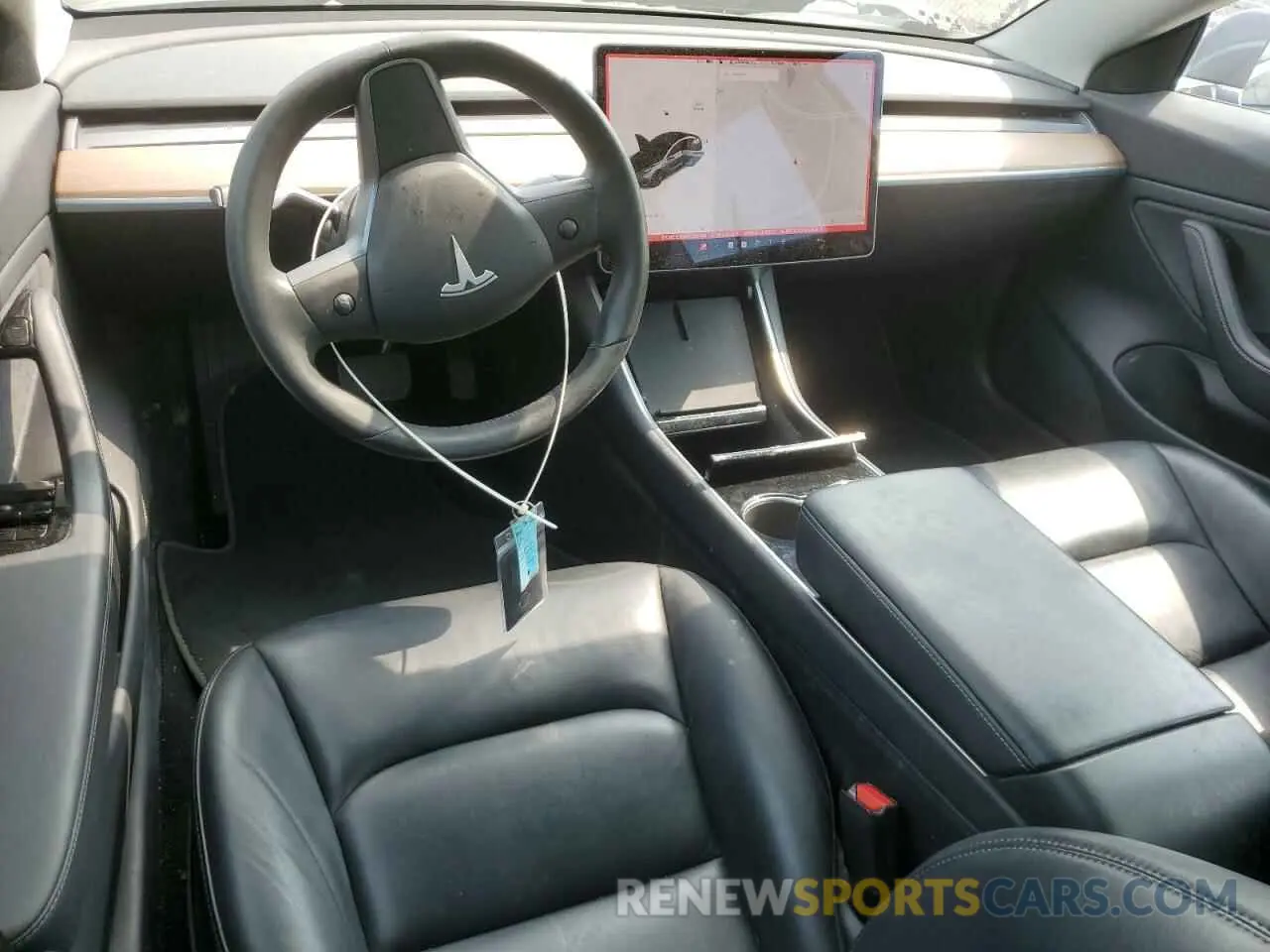 8 Photograph of a damaged car 5YJ3E1EB4KF386196 TESLA MODEL 3 2019
