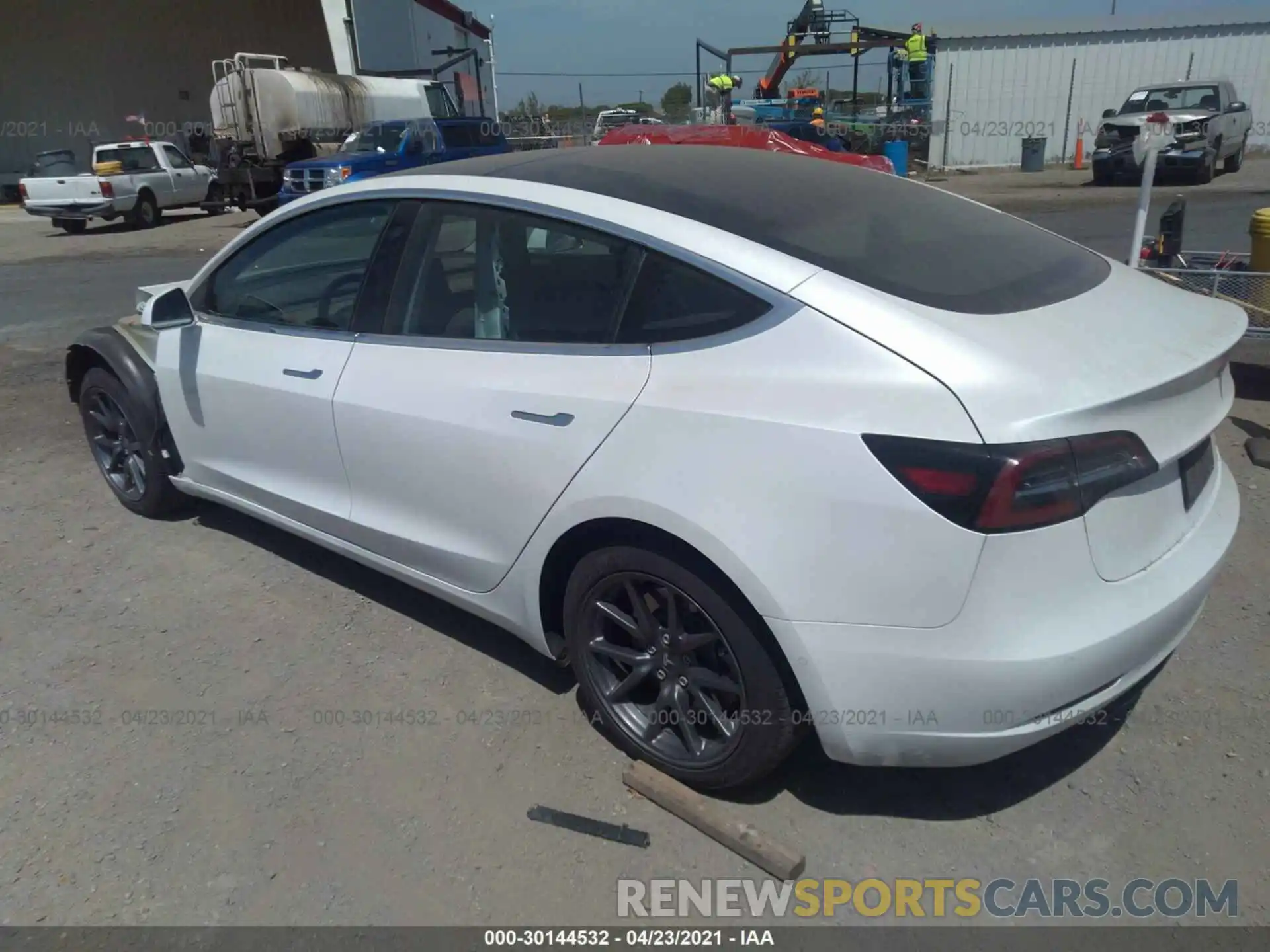 3 Photograph of a damaged car 5YJ3E1EB4KF388224 TESLA MODEL 3 2019